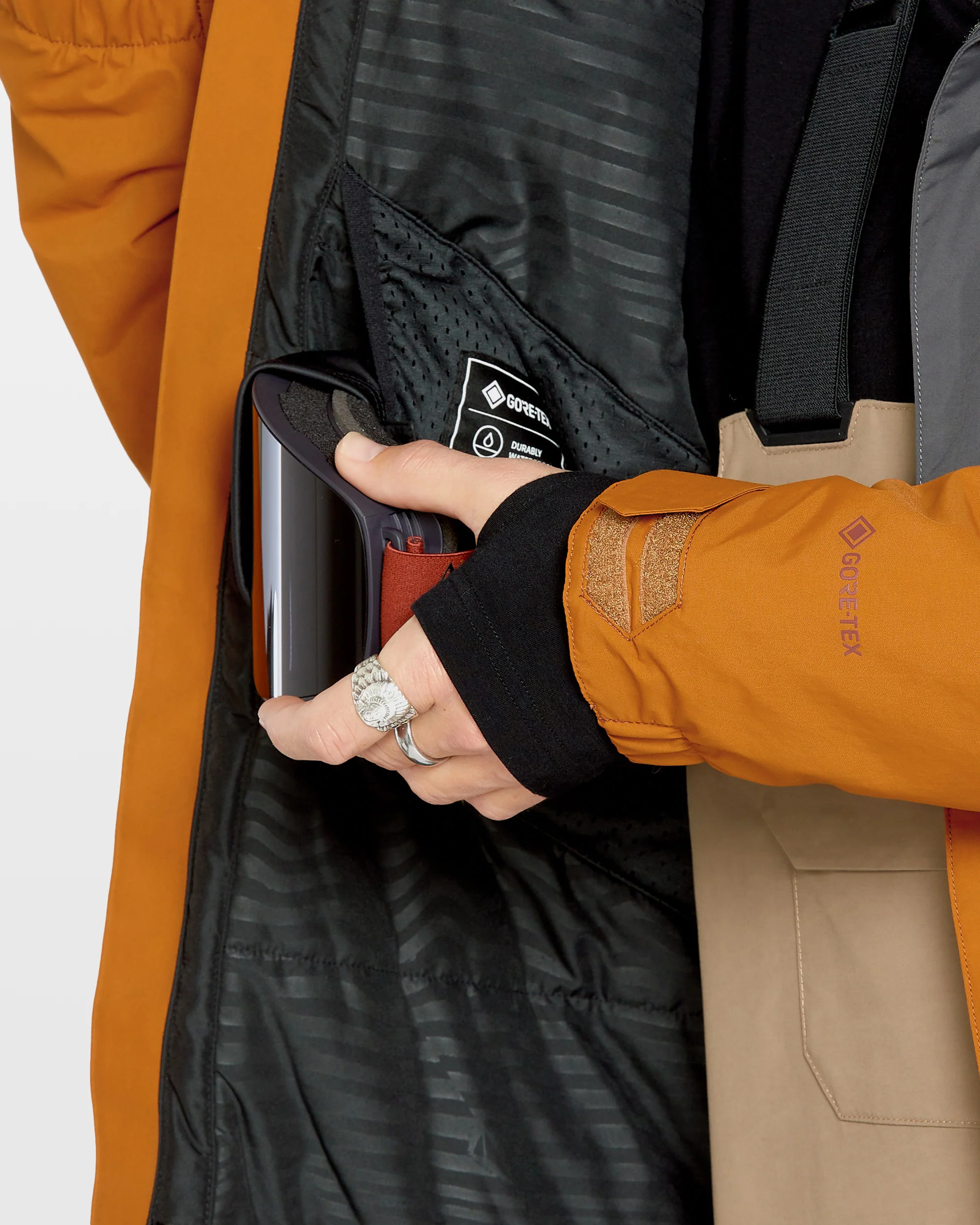 L Gore-Tex Jacket - Caramel - Image 8