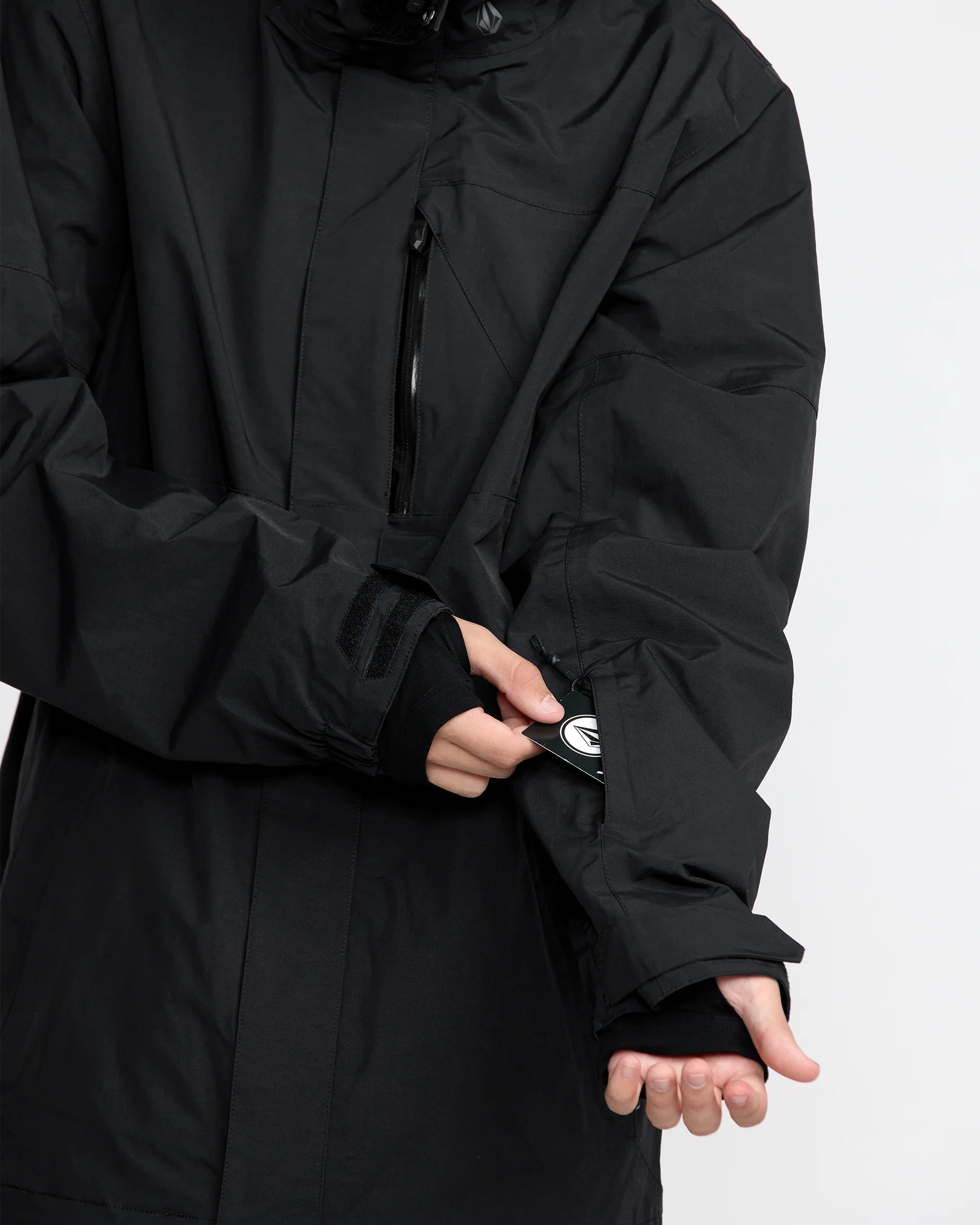 L Gore-Tex Jacket - Black - Image 7