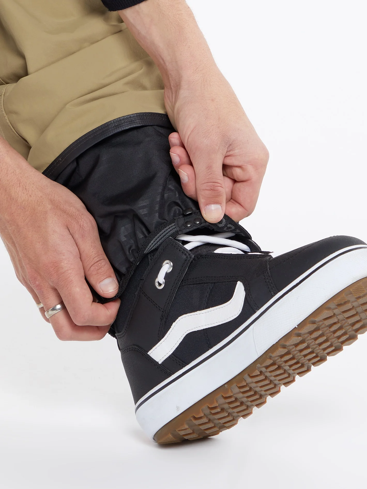 L Gore-Tex Trousers - DARK KHAKI - Image 3