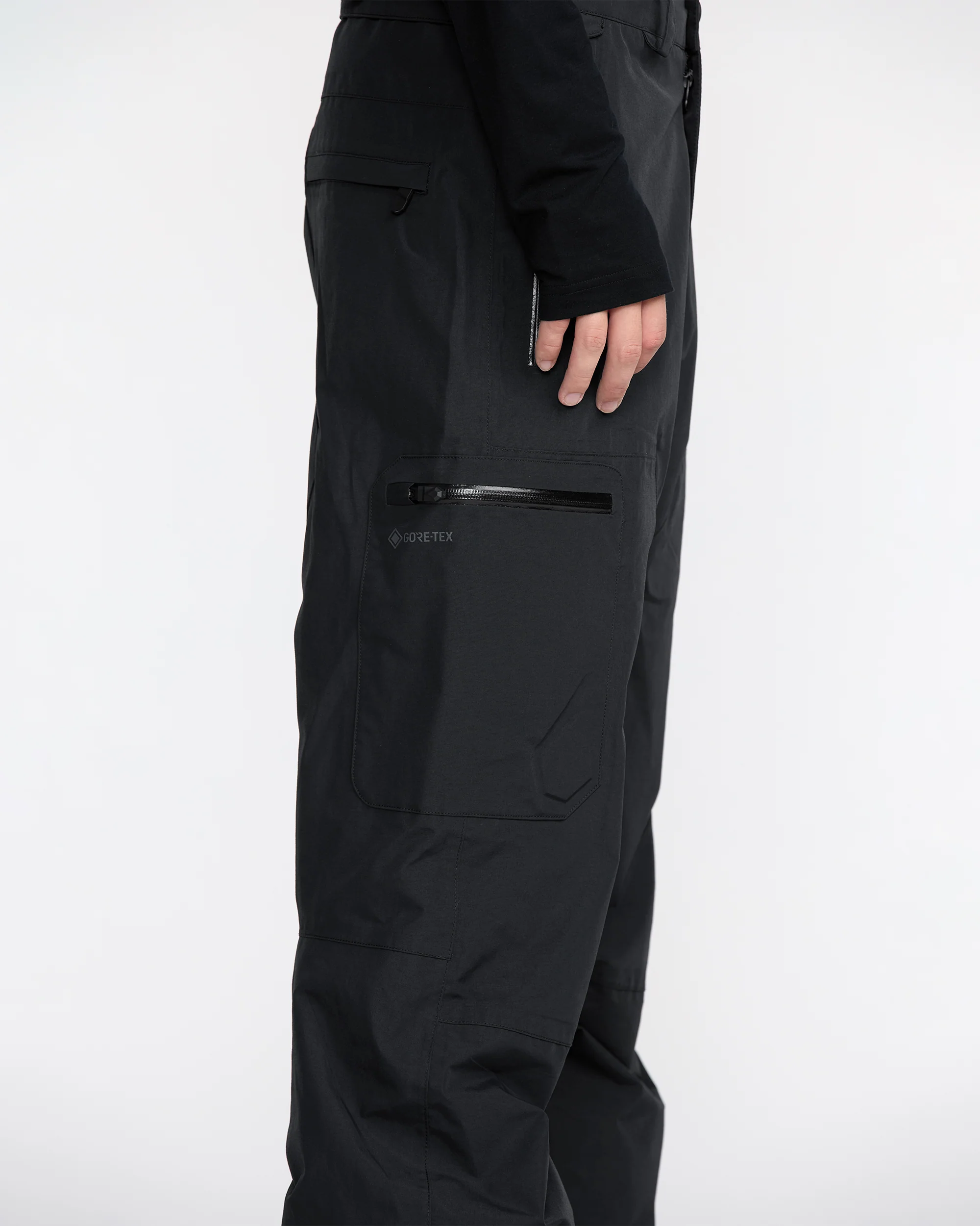 L Gore-Tex Trousers - Black - Image 5