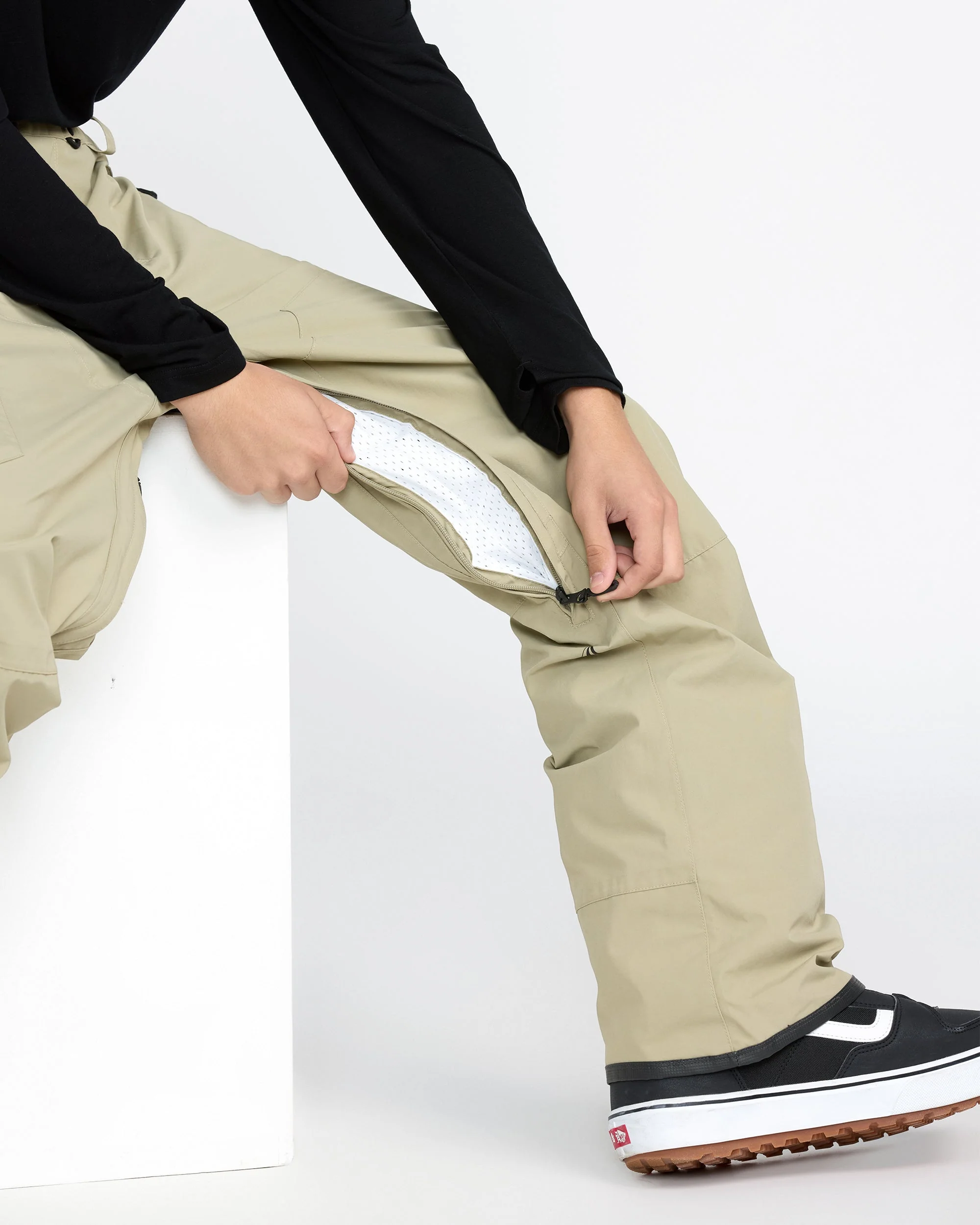 L Gore-Tex Trousers - Moss Green - Image 7