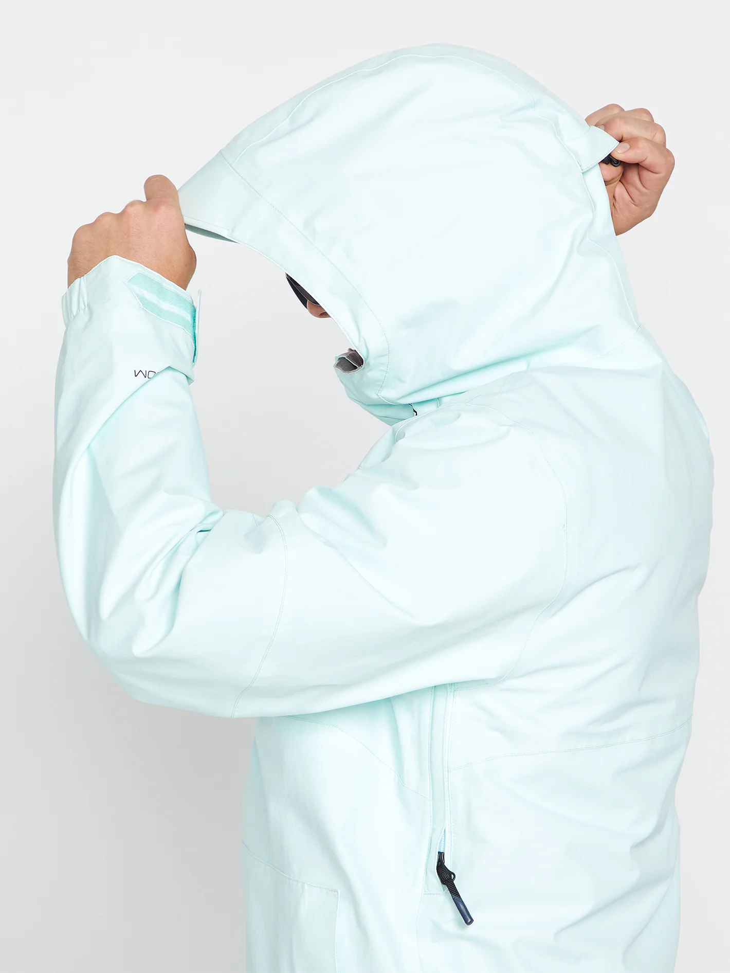 L Insulated Gore-Tex Jacket - Sky - Image 8