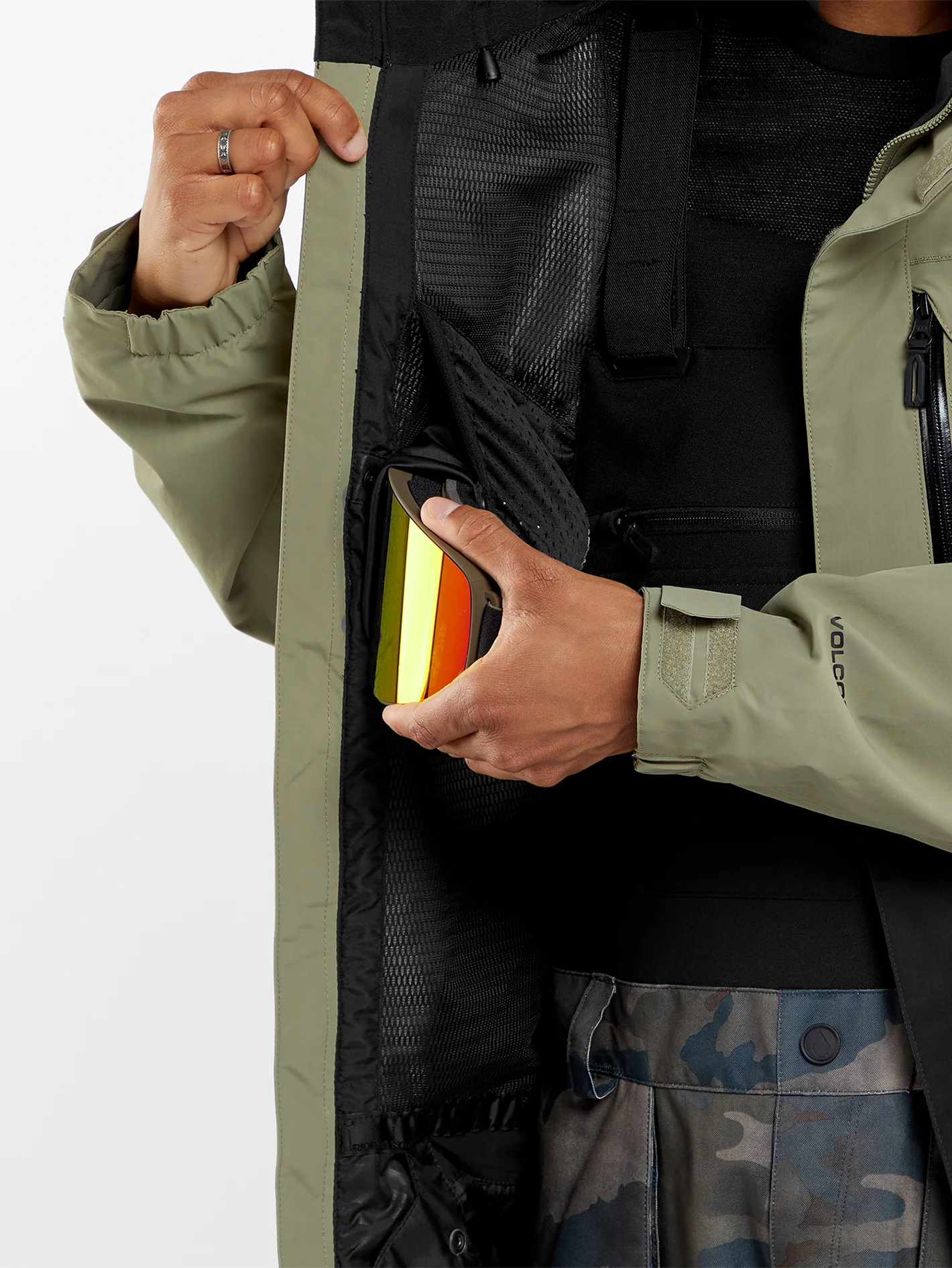 L Insulated Gore-Tex Jacket - LIGHT MILITARY - Image 8