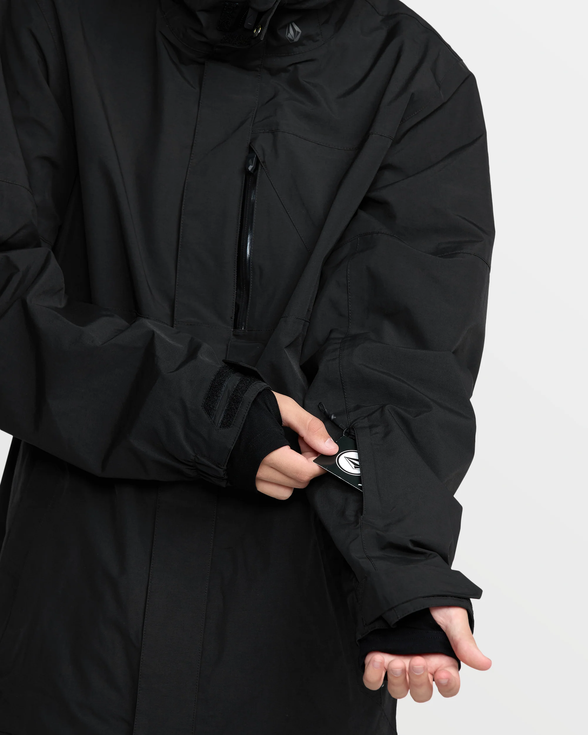 L Insulated Gore-Tex Jacket - Black - Image 7