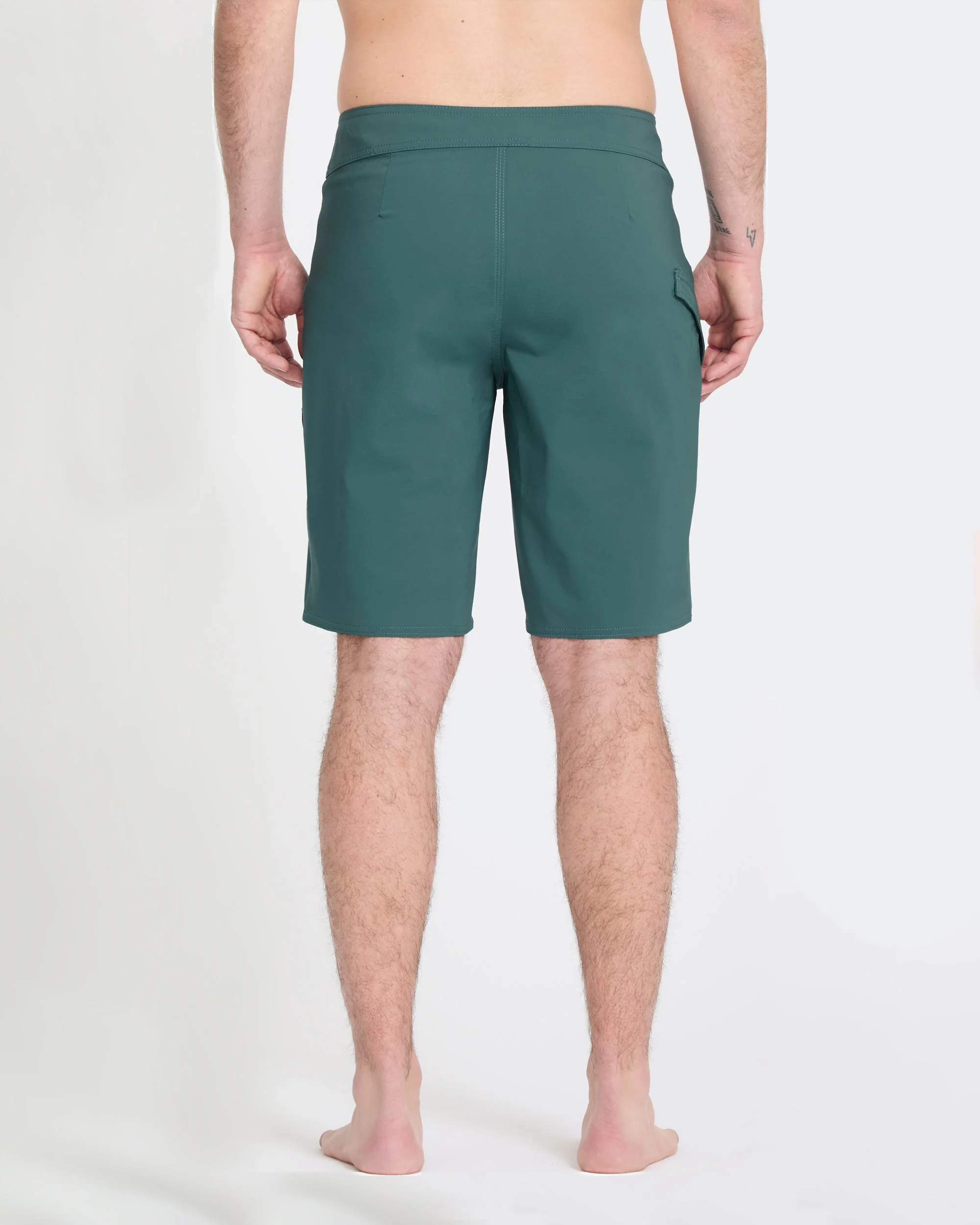 Lido Solid Mod 20" Boardshort - Rifle Green - Image 2