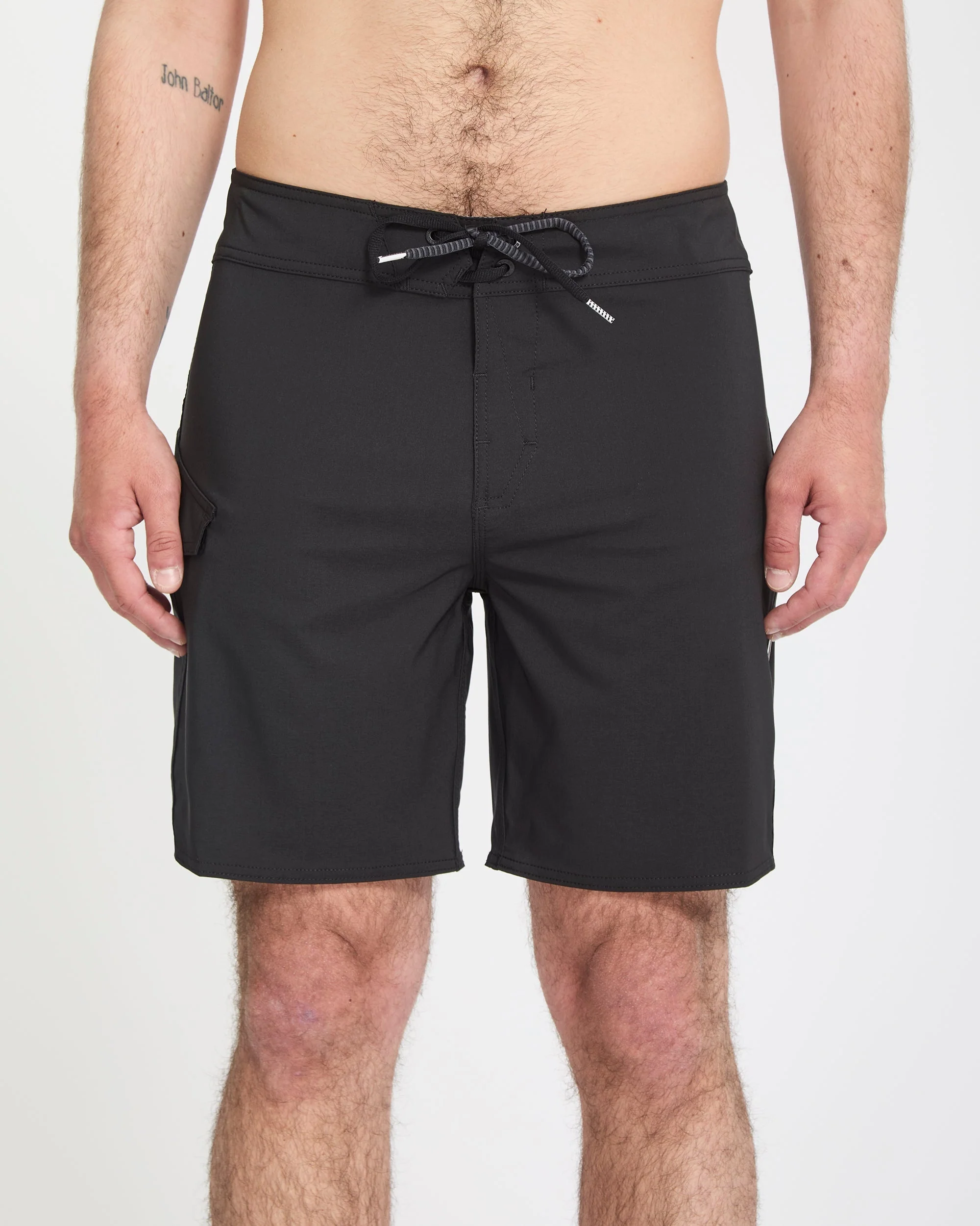Lido Solid Mod 18" Boardshort - Black - Image 4