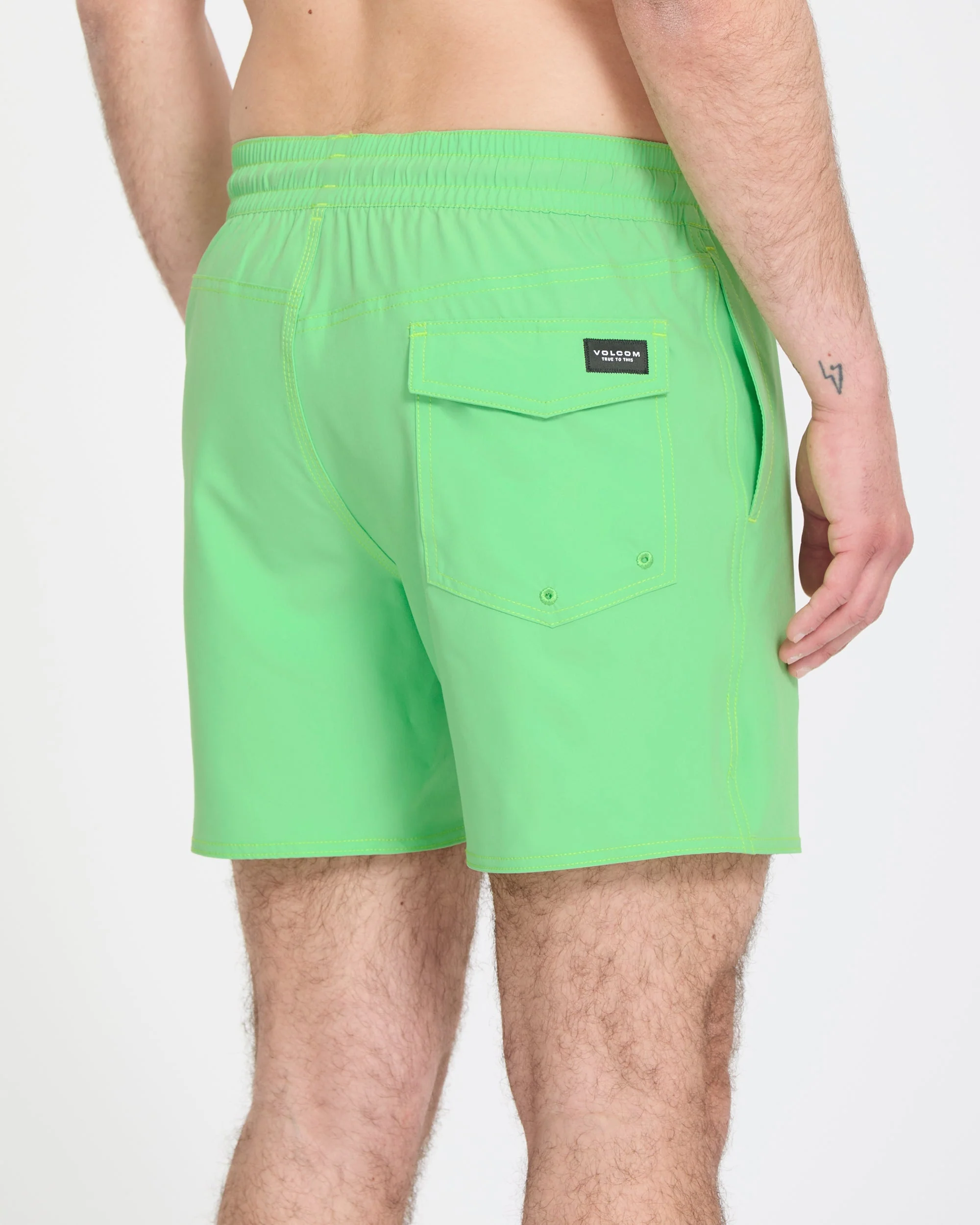 Lido Solid Trunk 16" Boardshort - Island Green - Image 5