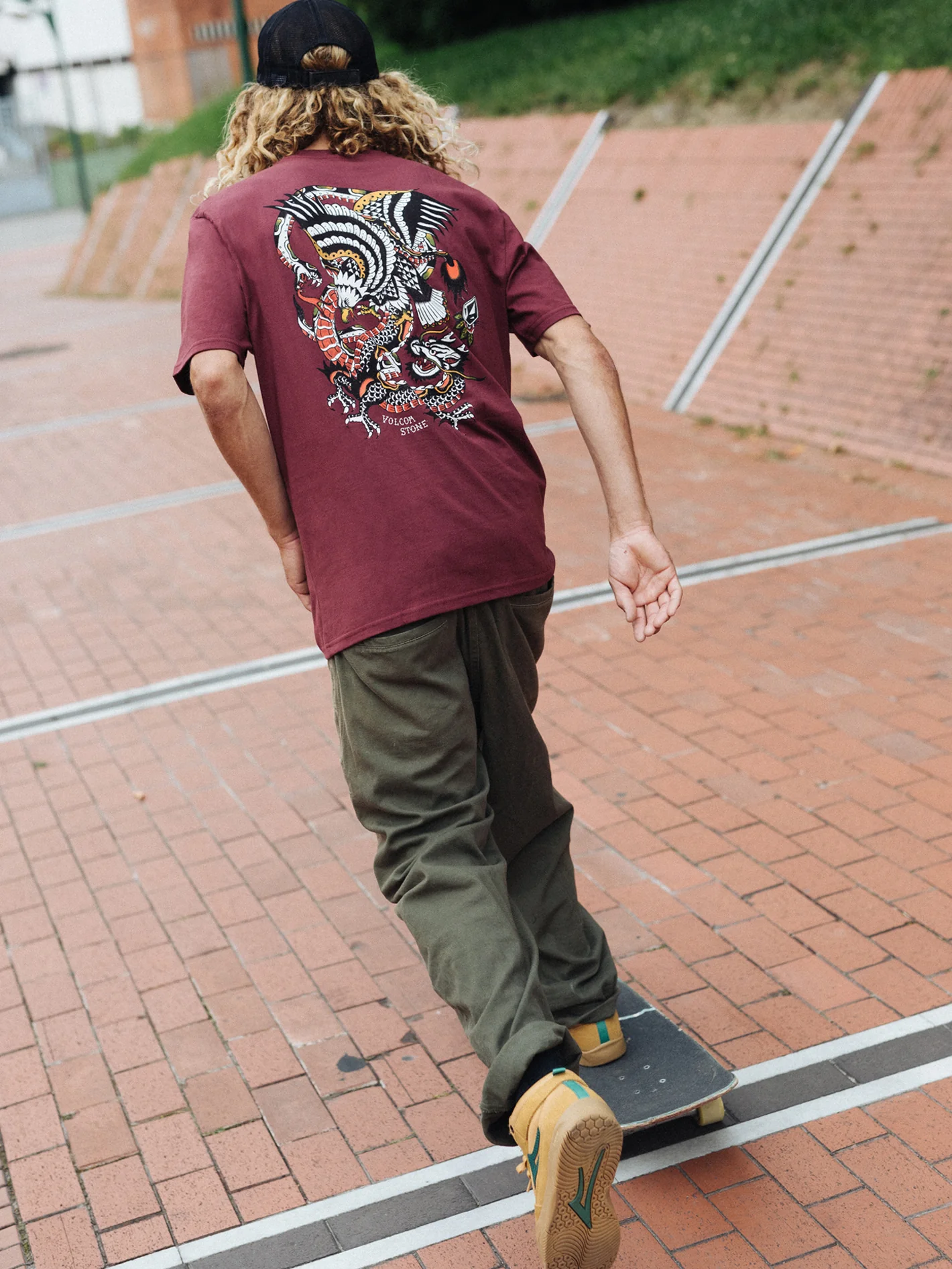 Lintell Classic T-Shirt - Merlot - Image 10