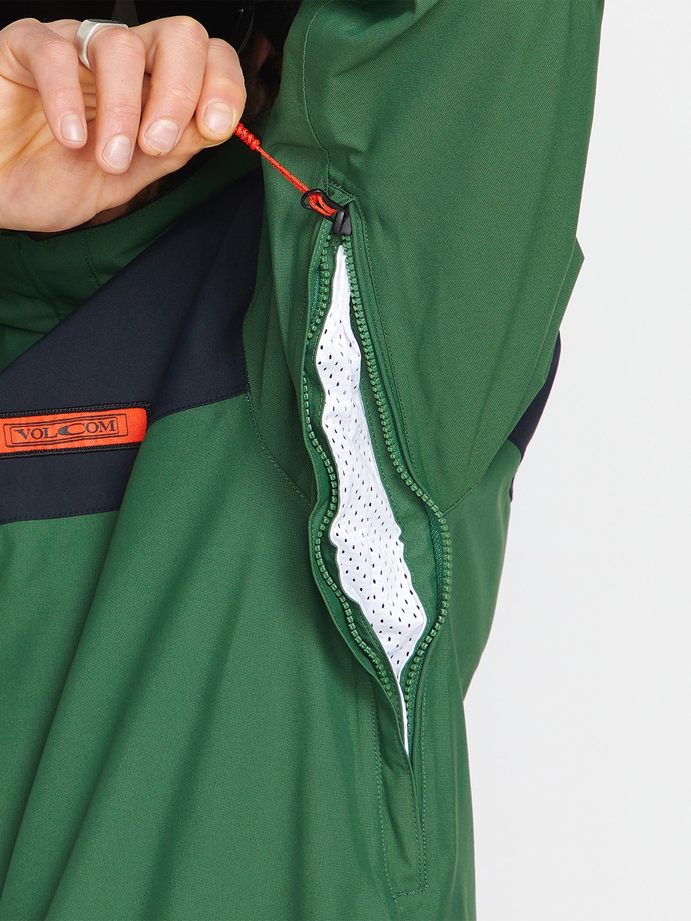 Longo Gore-Tex Jacket - Military - Image 15