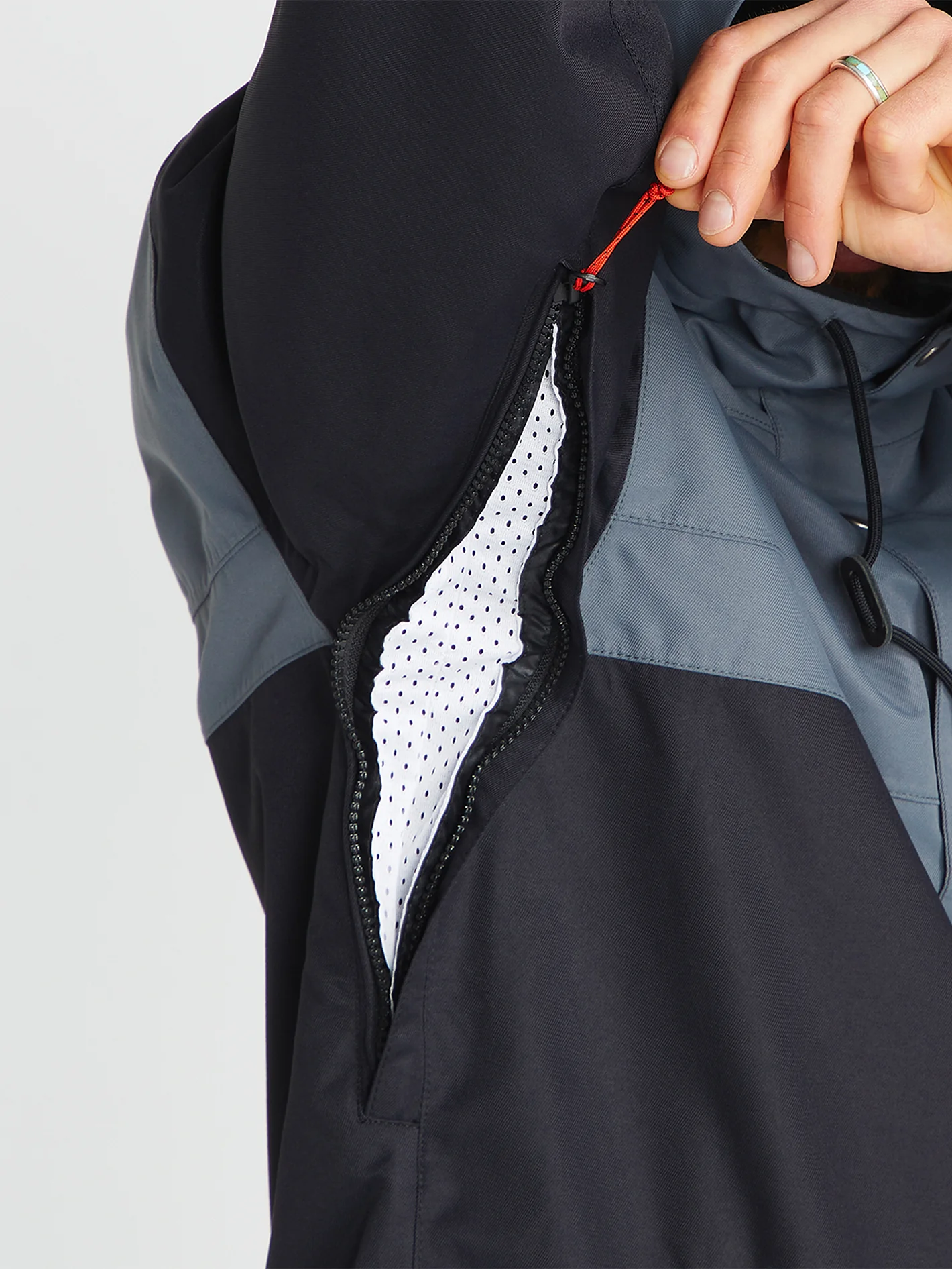 Longo Pullover Jacket - Black - Image 8