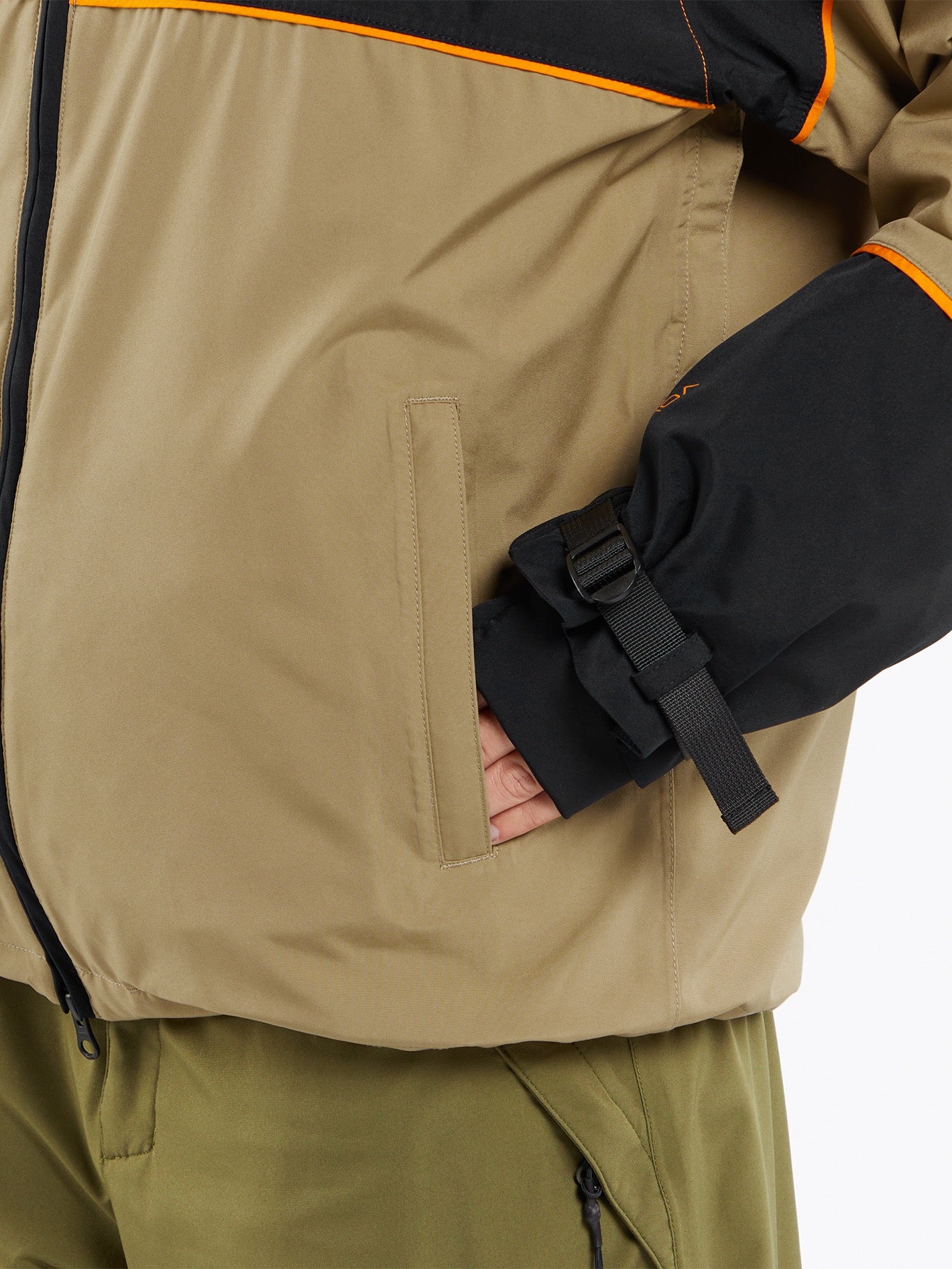 Melancon Gore-Tex Jacket - GOLD - Image 12