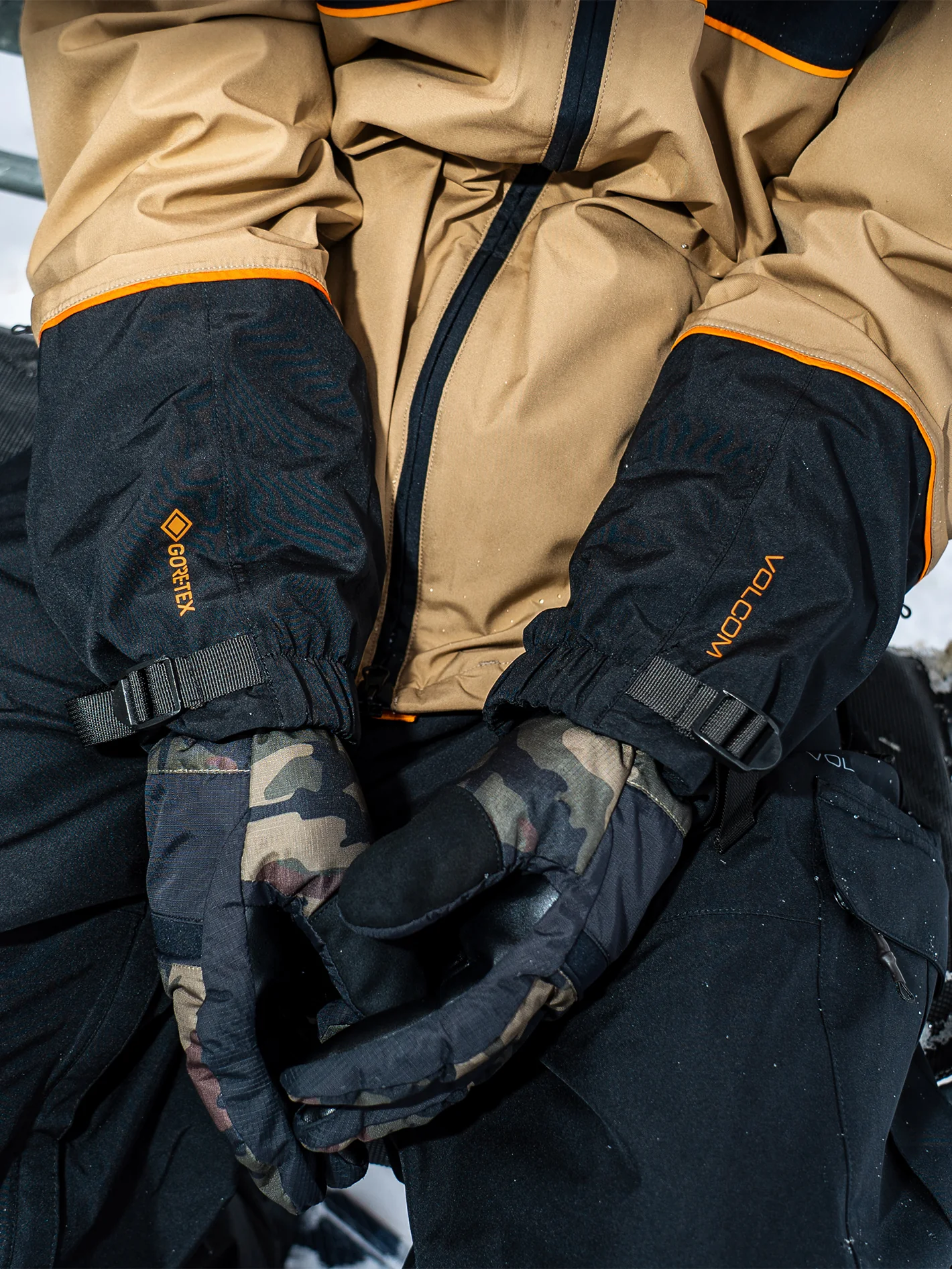 Melancon Gore-Tex Jacket - GOLD - Image 21