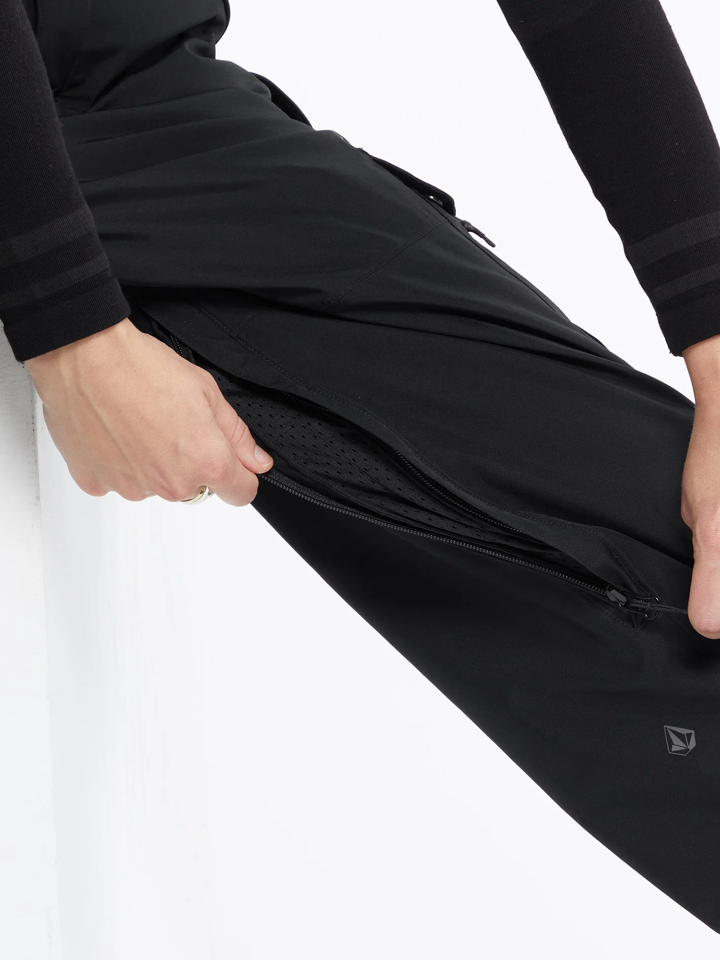 Melancon Gore-Tex Trousers - BLACK - Image 13