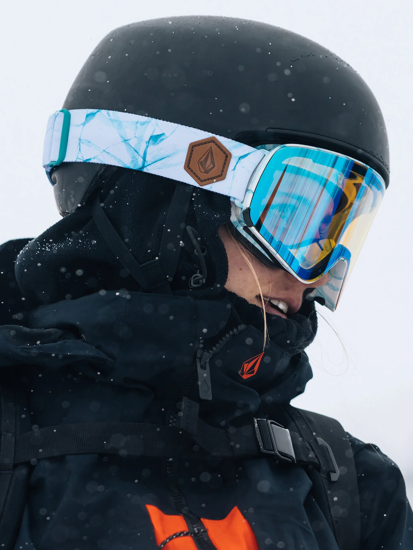 Odyssey White Ice Goggle (+ Bonus Lens Dark - Grey) - ICE CHROME - Image 6