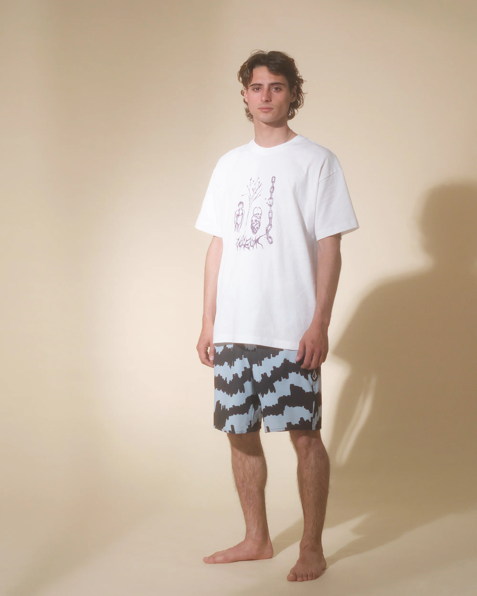Poetic Dess T-shirt - WHITE - Image 7