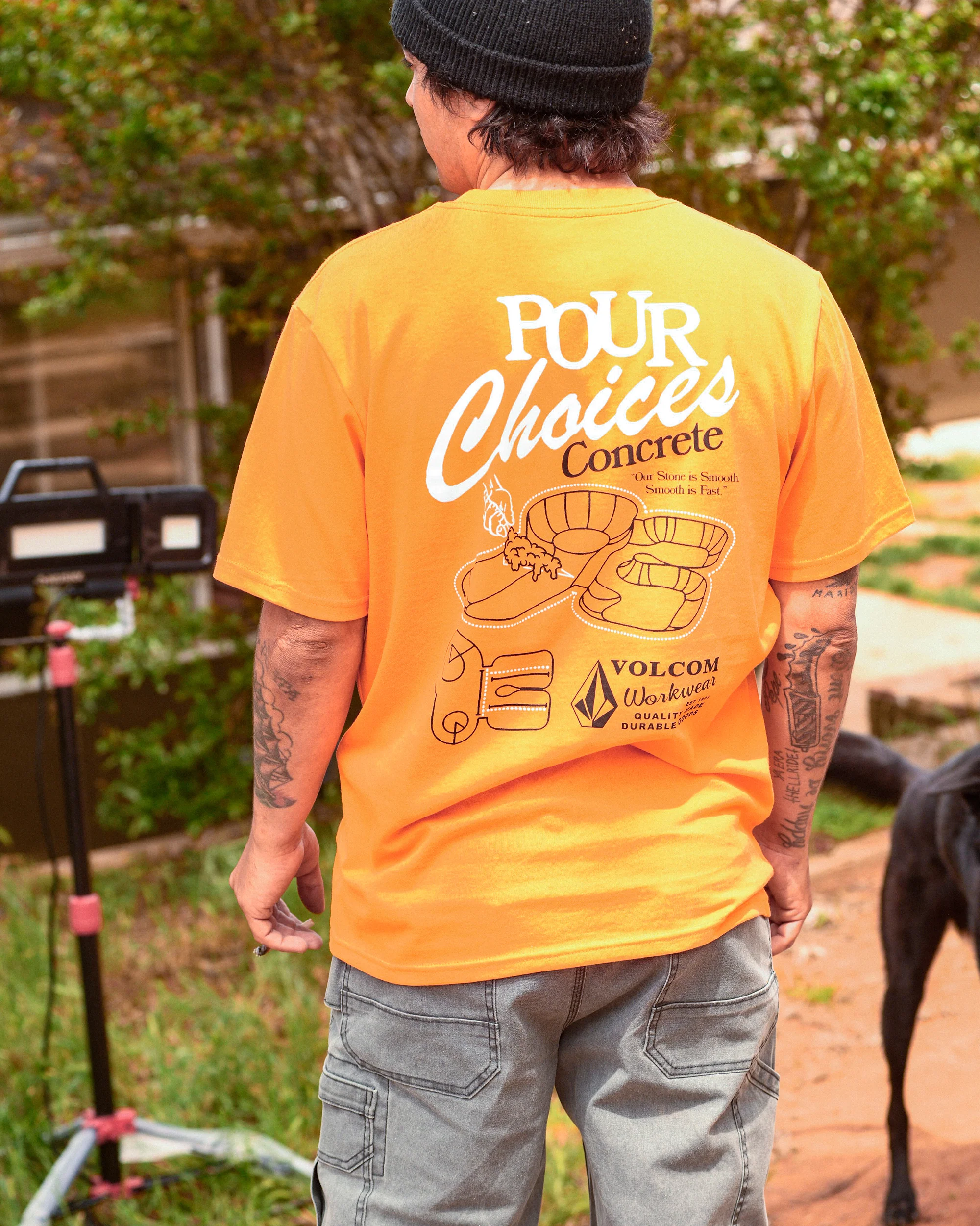 Pour Choices T-shirt - NEON ORANGE - Image 5