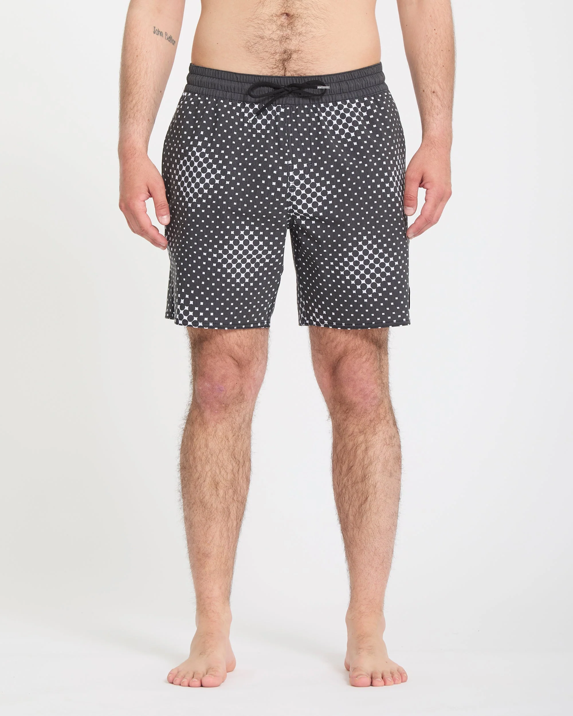 Psyche Cotton Trunk 17" Boardshort - Matte Black