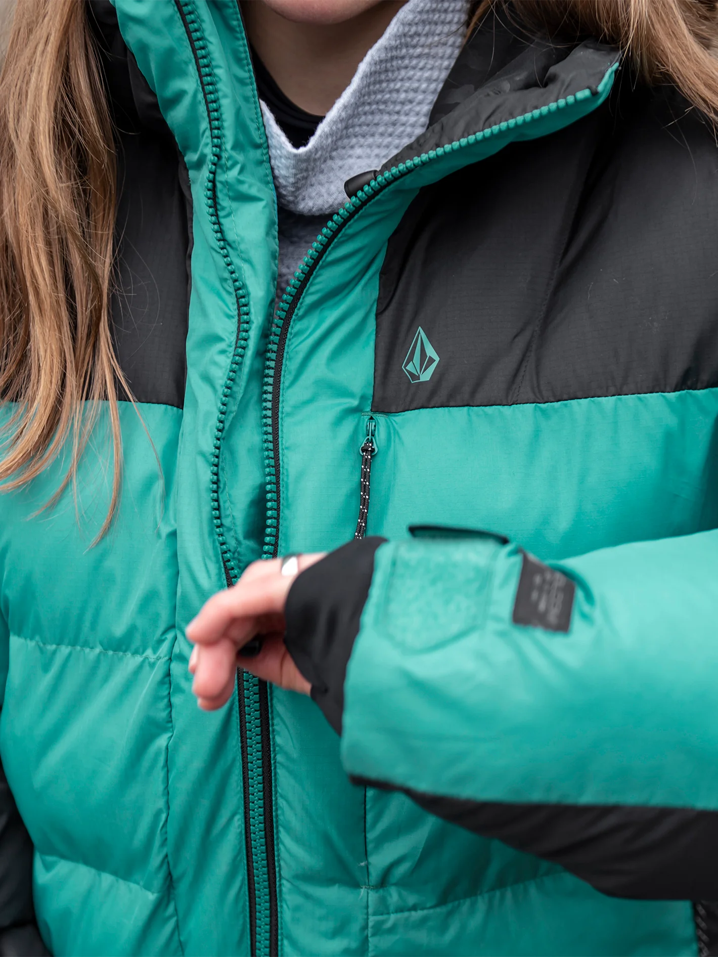 Puffleup Jacket - VIBRANT GREEN - Image 8