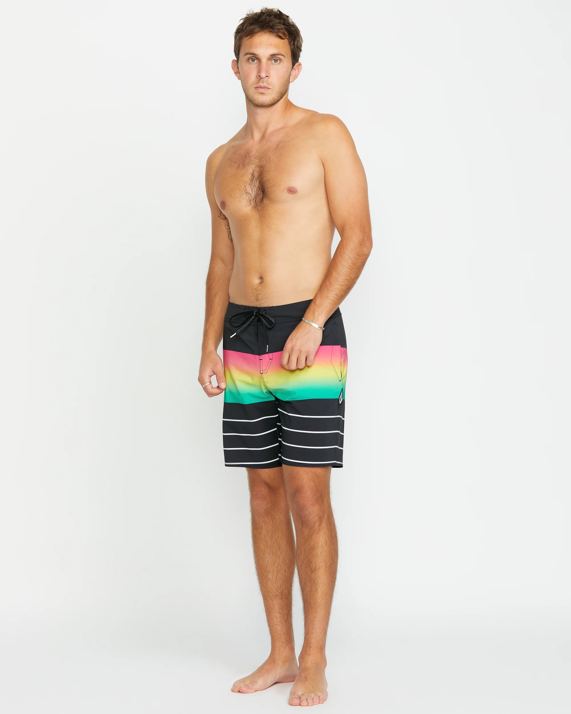 Quarta Fade Mod 19" Boardshort - NEW BLACK - Image 6