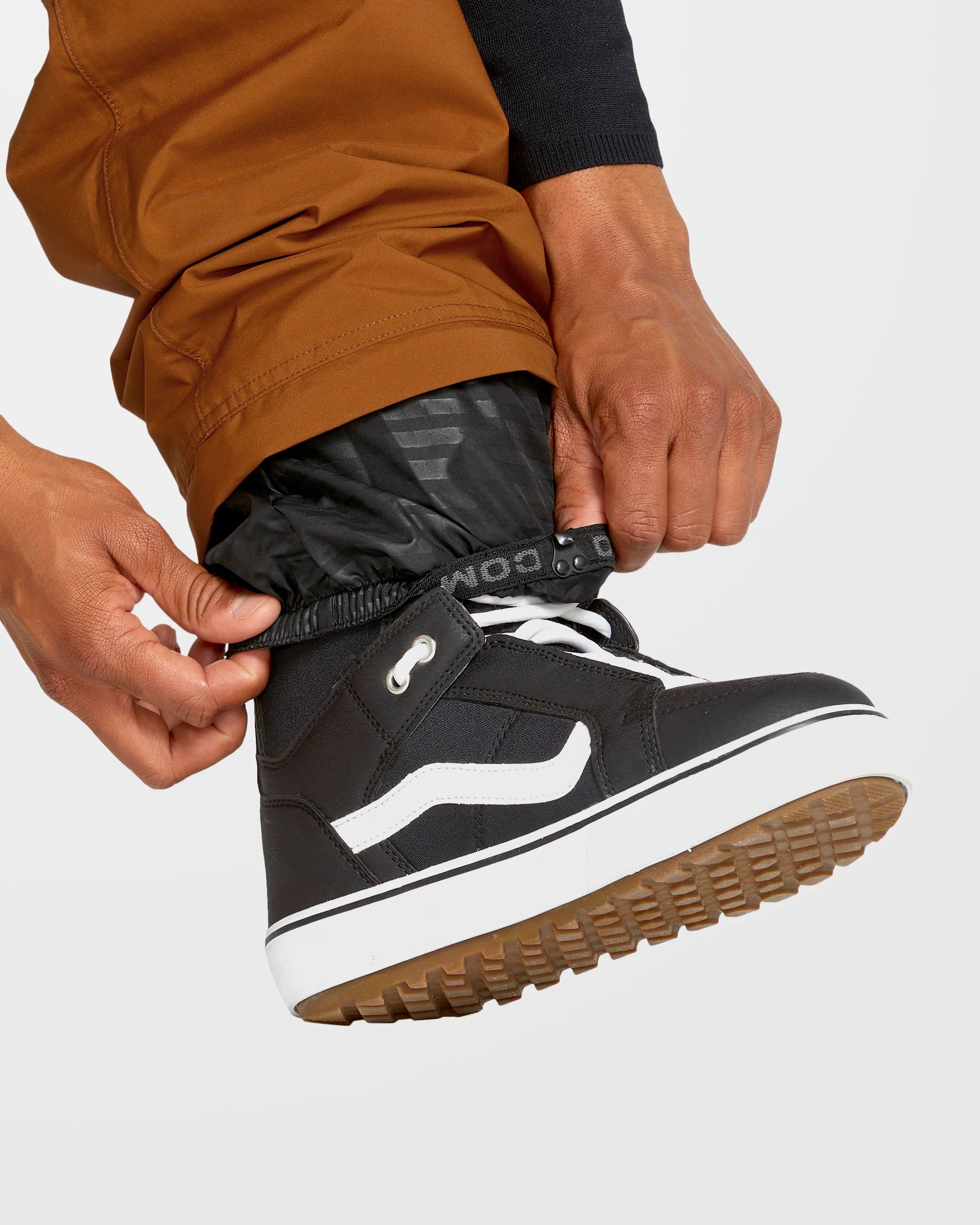 Rnge Stretch Gore-Tex Trousers - Caramel - Image 8
