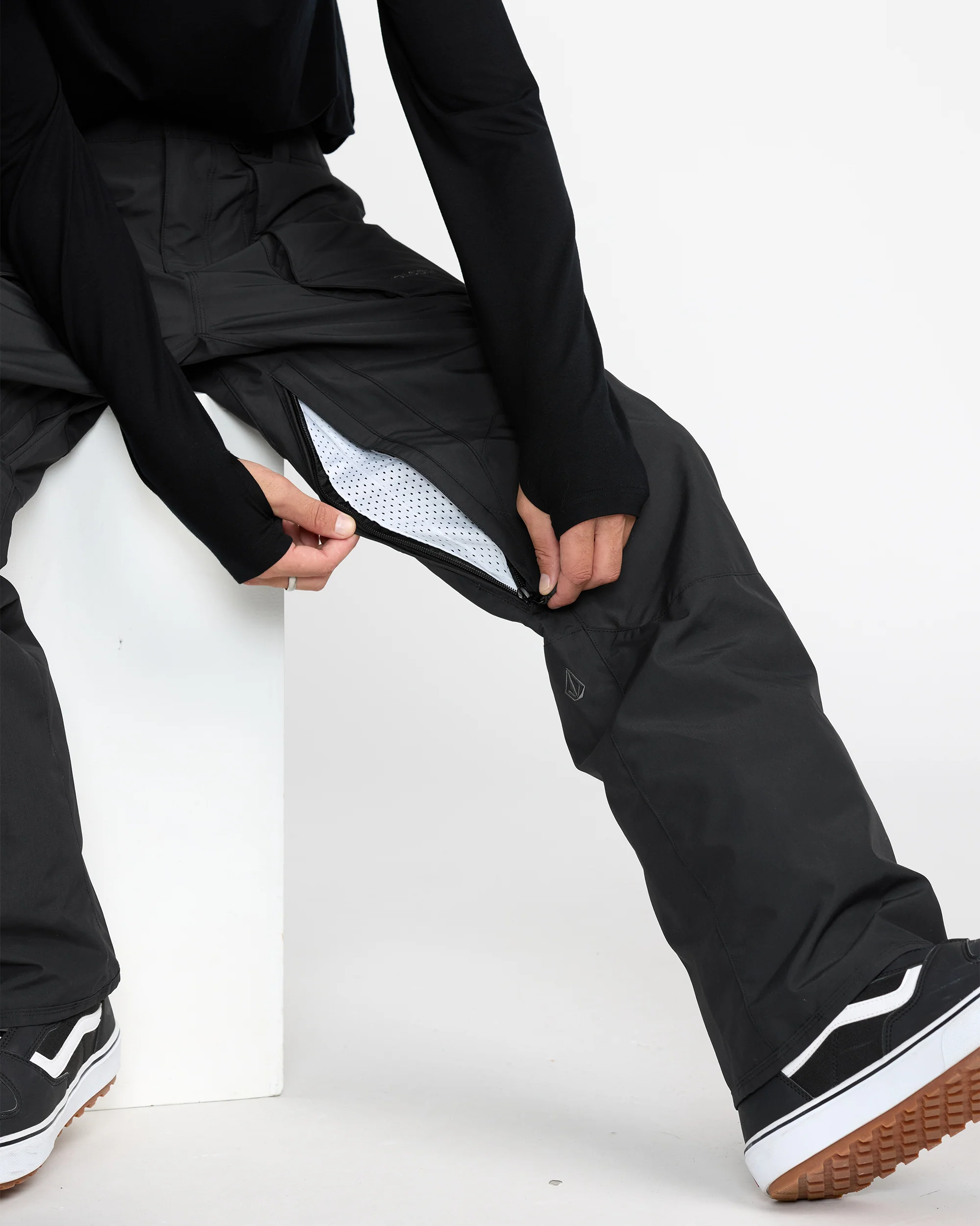 Roan Trousers - Black - Image 5