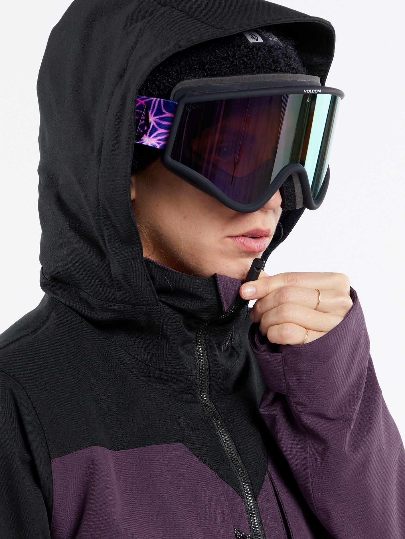 Shelter 3D Stretch Jacket - BLACKBERRY - Image 5