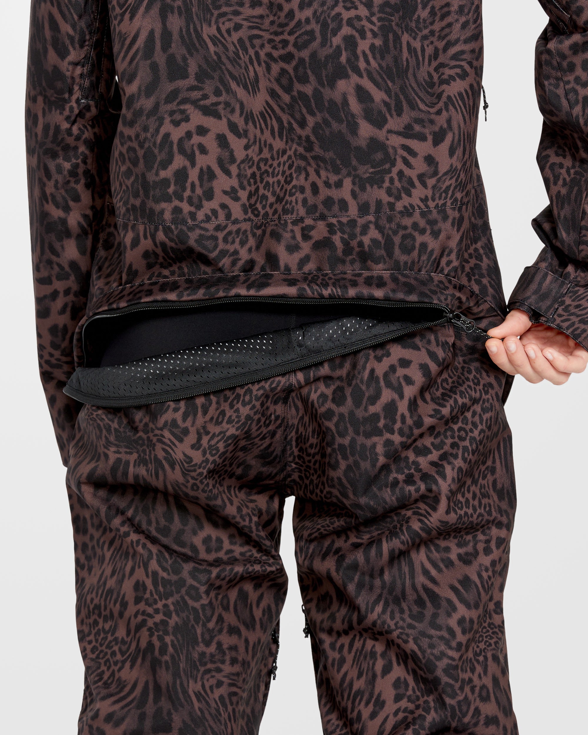 Shiloh Snow Suit - Leopard - Image 8