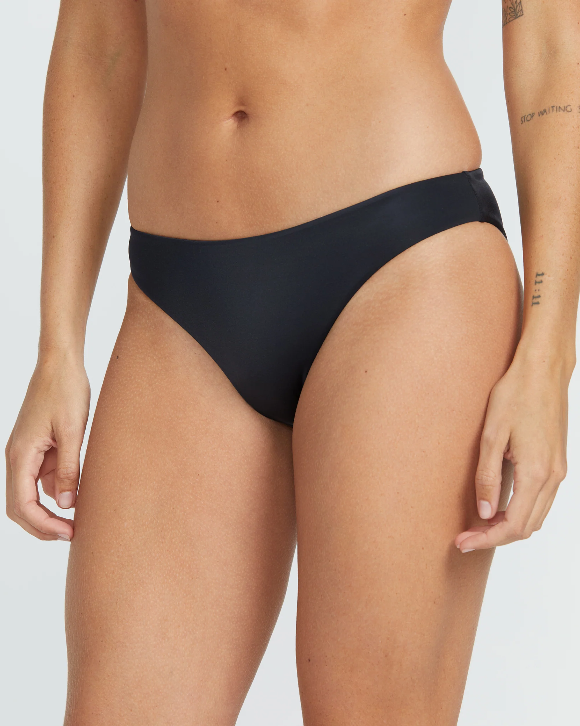 Simply Seamless Full Bikini Bottom - Black - Image 4