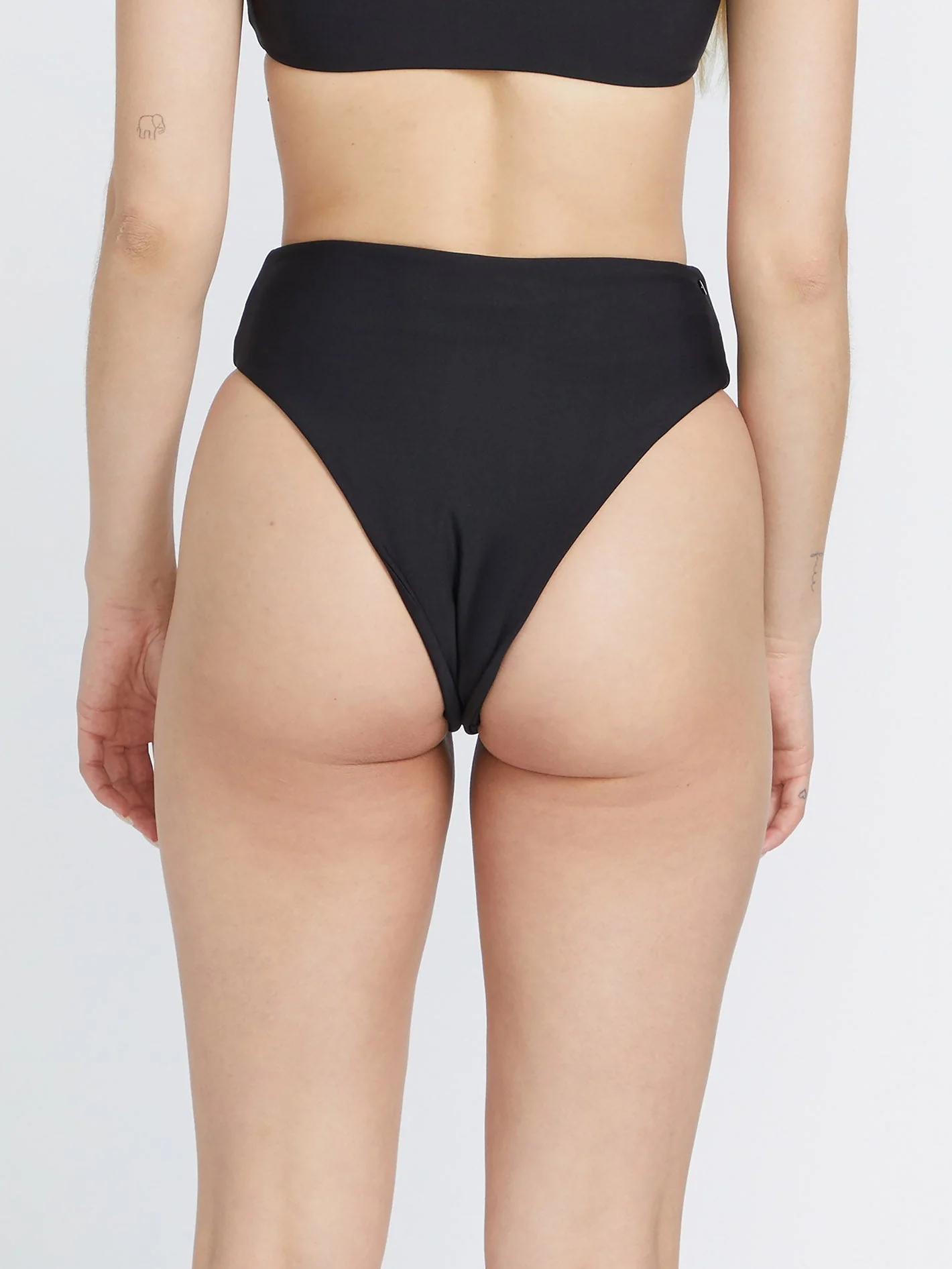 Simply Seamless Bikini Bottom - BLACK - Image 2