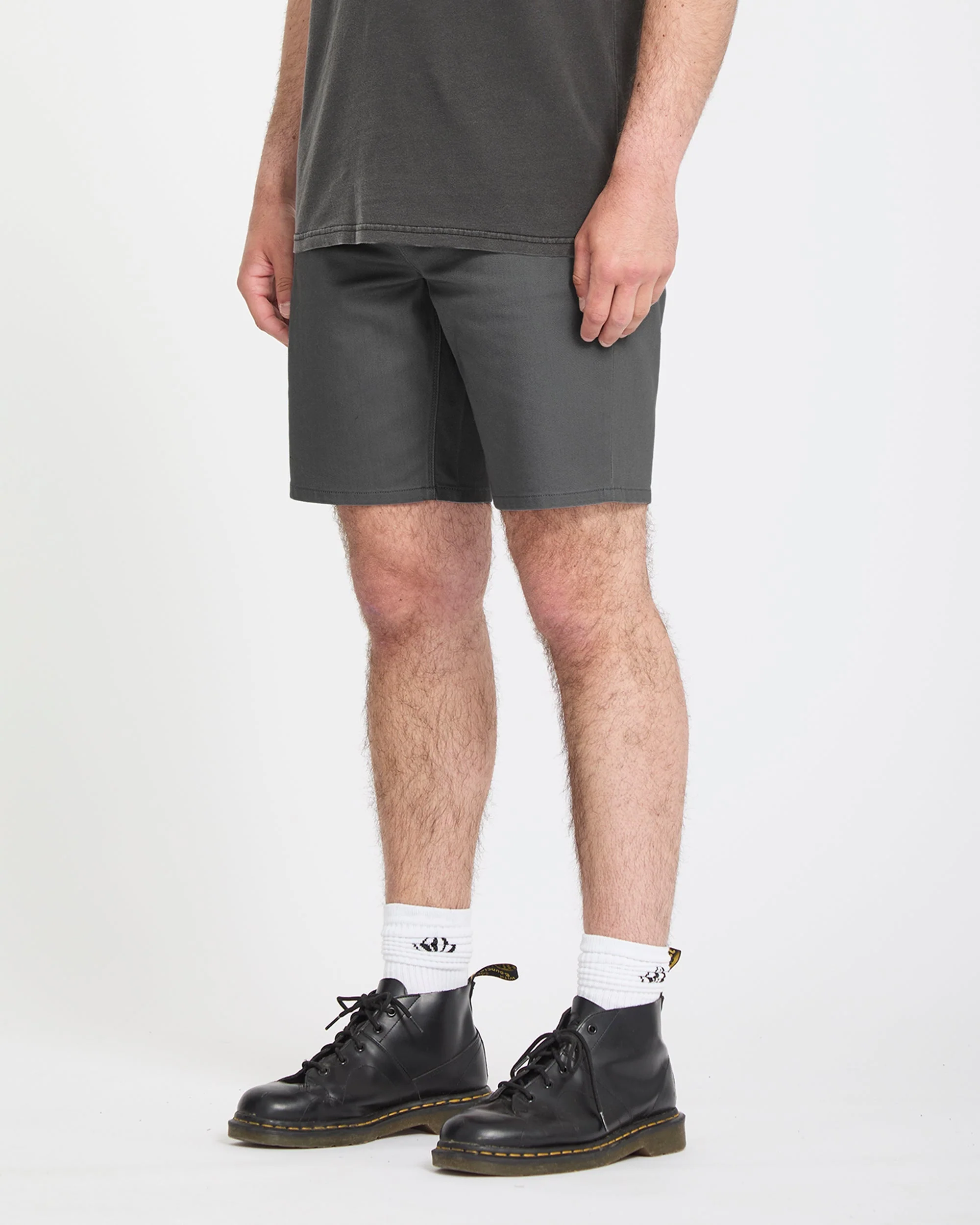 Solver 5 Pocket 19" Twill Short - Dusk Grey - Image 4