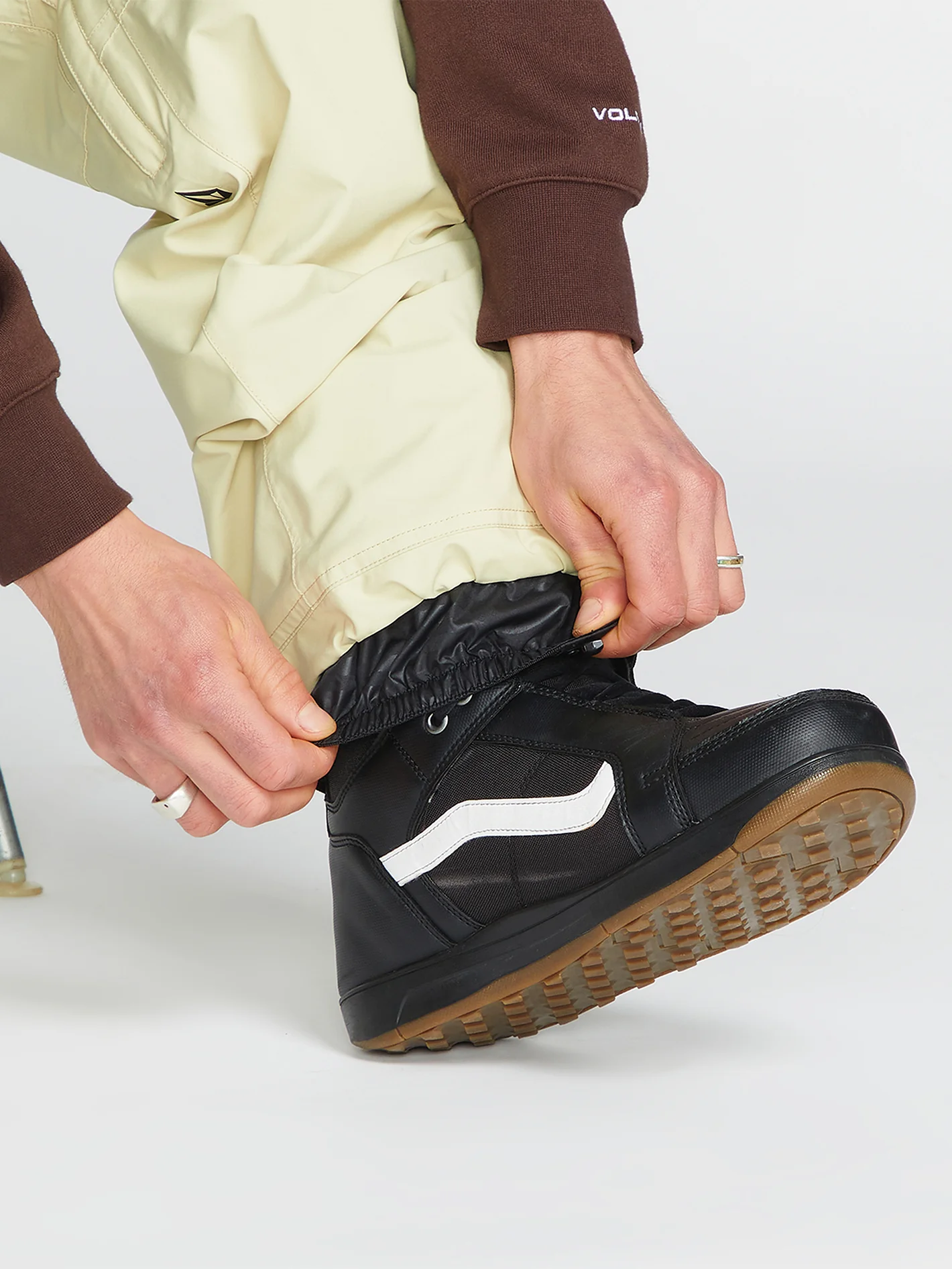 Stone Stretch Gore-Tex Trousers - Khaki - Image 7