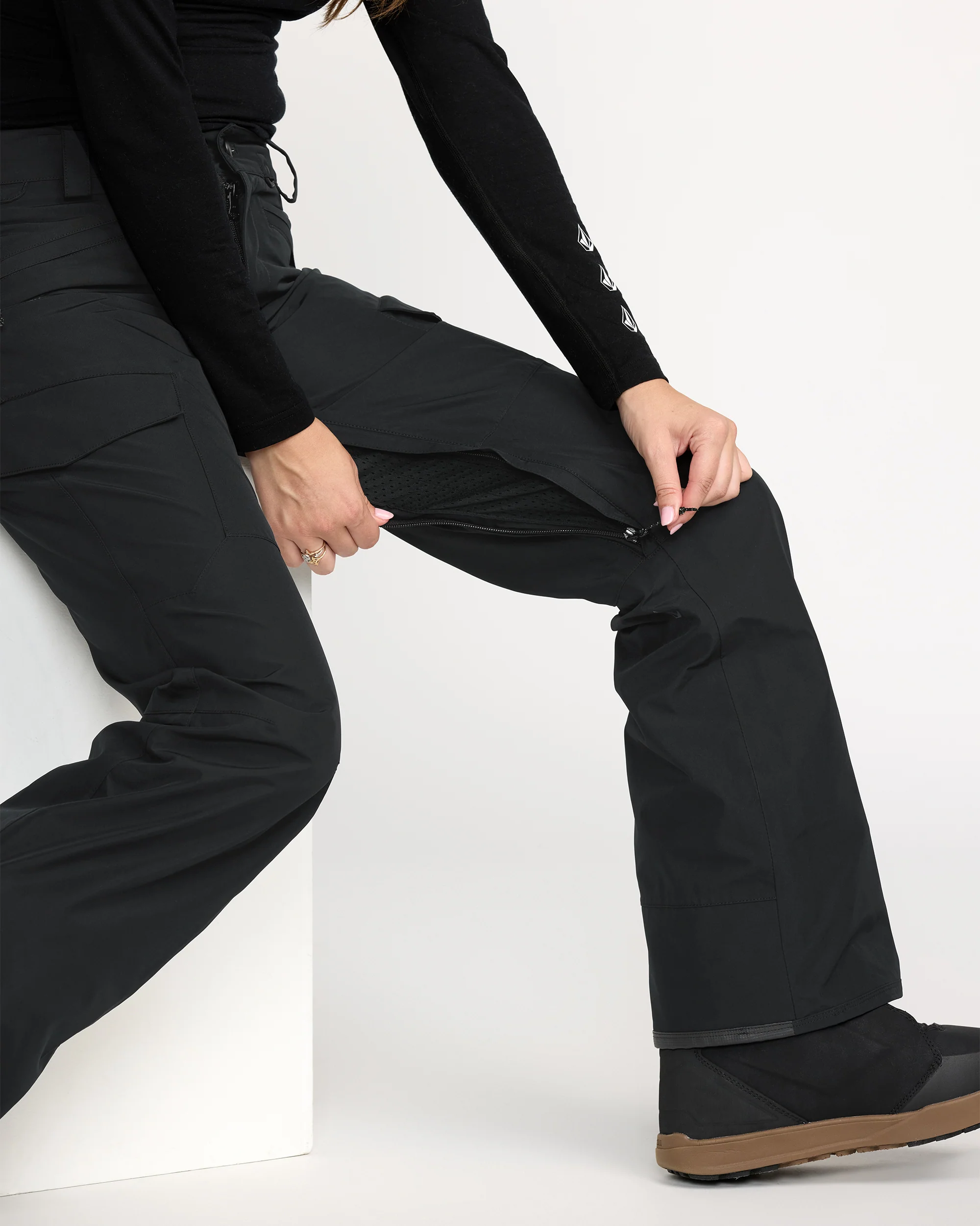 Stonelark Gore-Tex Trousers - Black - Image 5