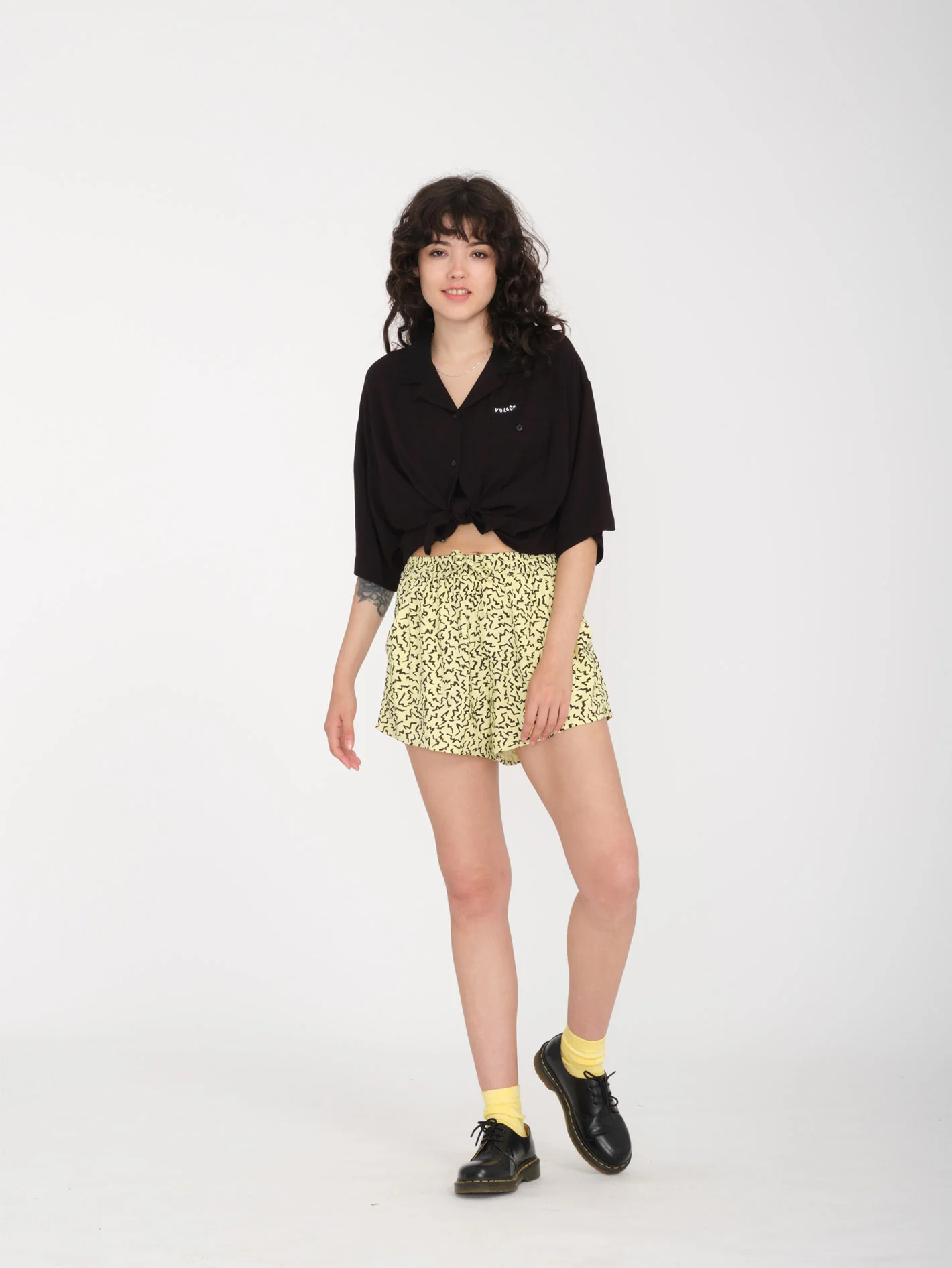 Surfpunk Short - AURA YELLOW - Image 4