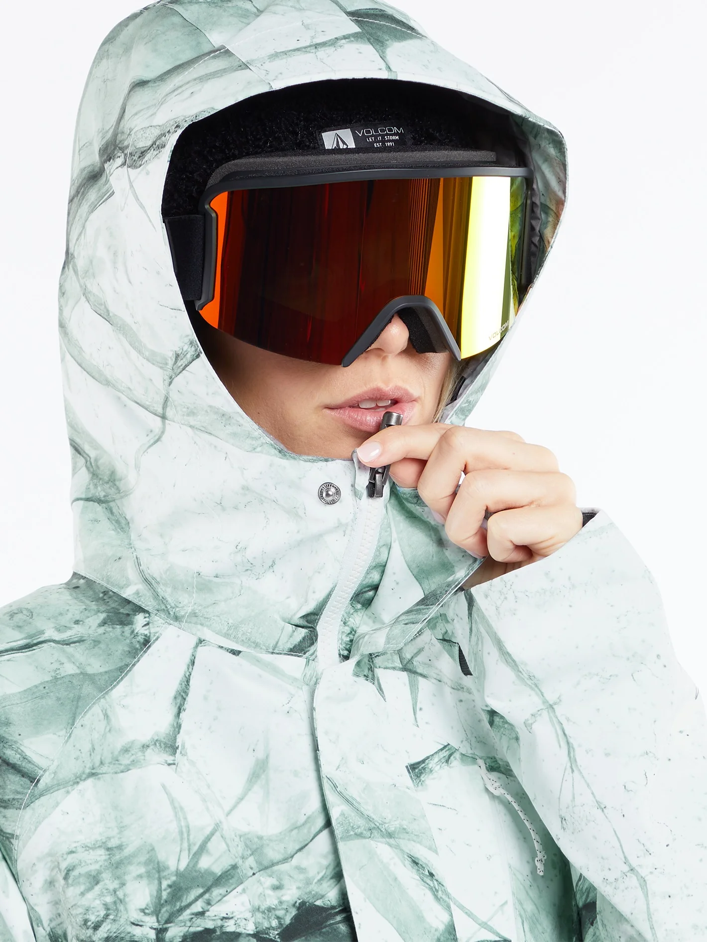 V.Co Aris Insulated Gore-Tex Jacket - WHITE ICE - Image 4