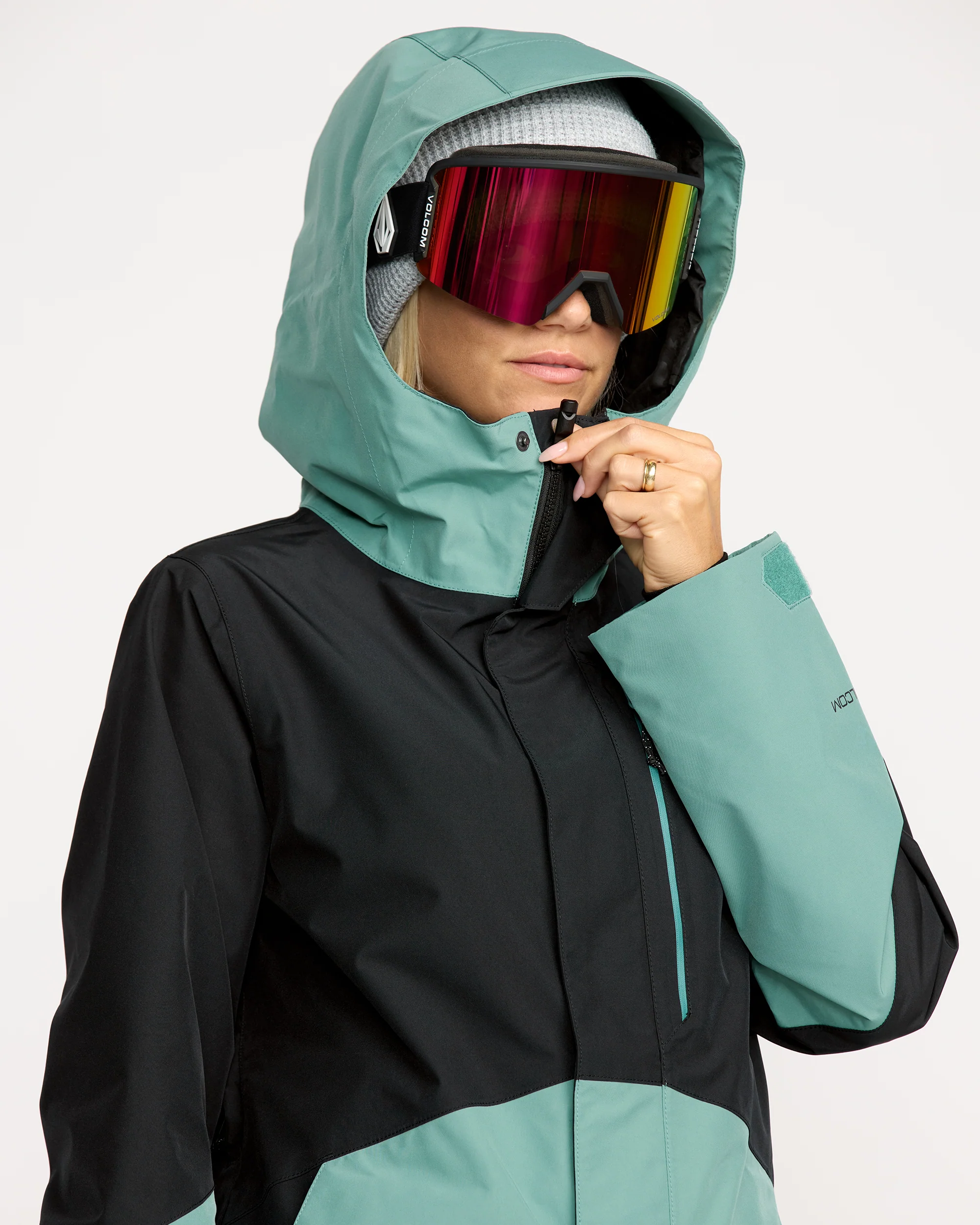 V.Co Eras Insulated Gore-Tex Jacket - Arctic Blue - Image 5