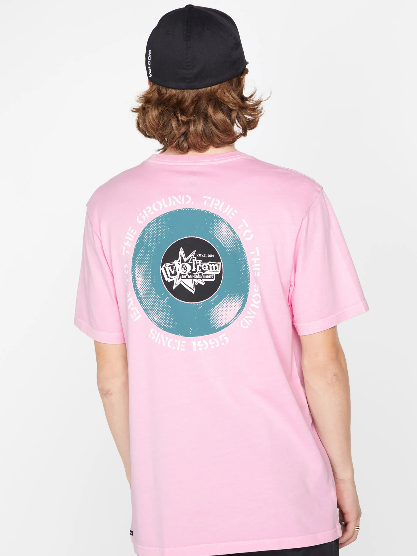 V Entertainment T-shirt - REEF PINK - Image 7