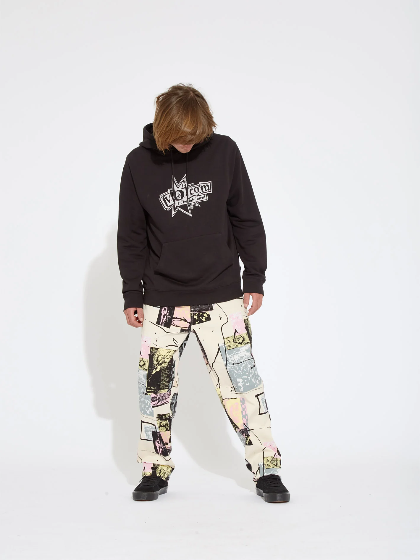 V Entertainment Hoodie - BLACK - Image 3