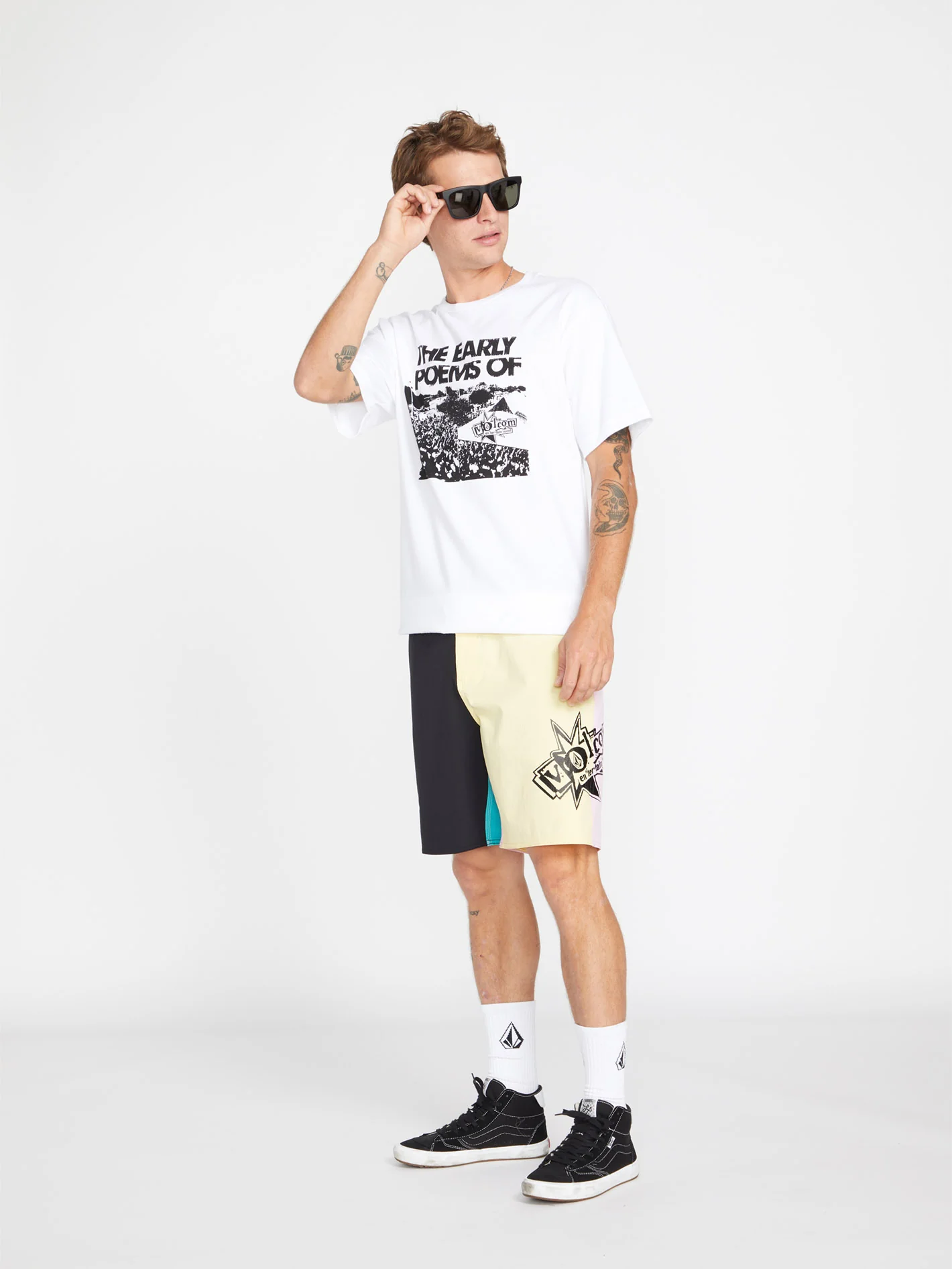 V Entertainment Poems T-shirt - WHITE - Image 4