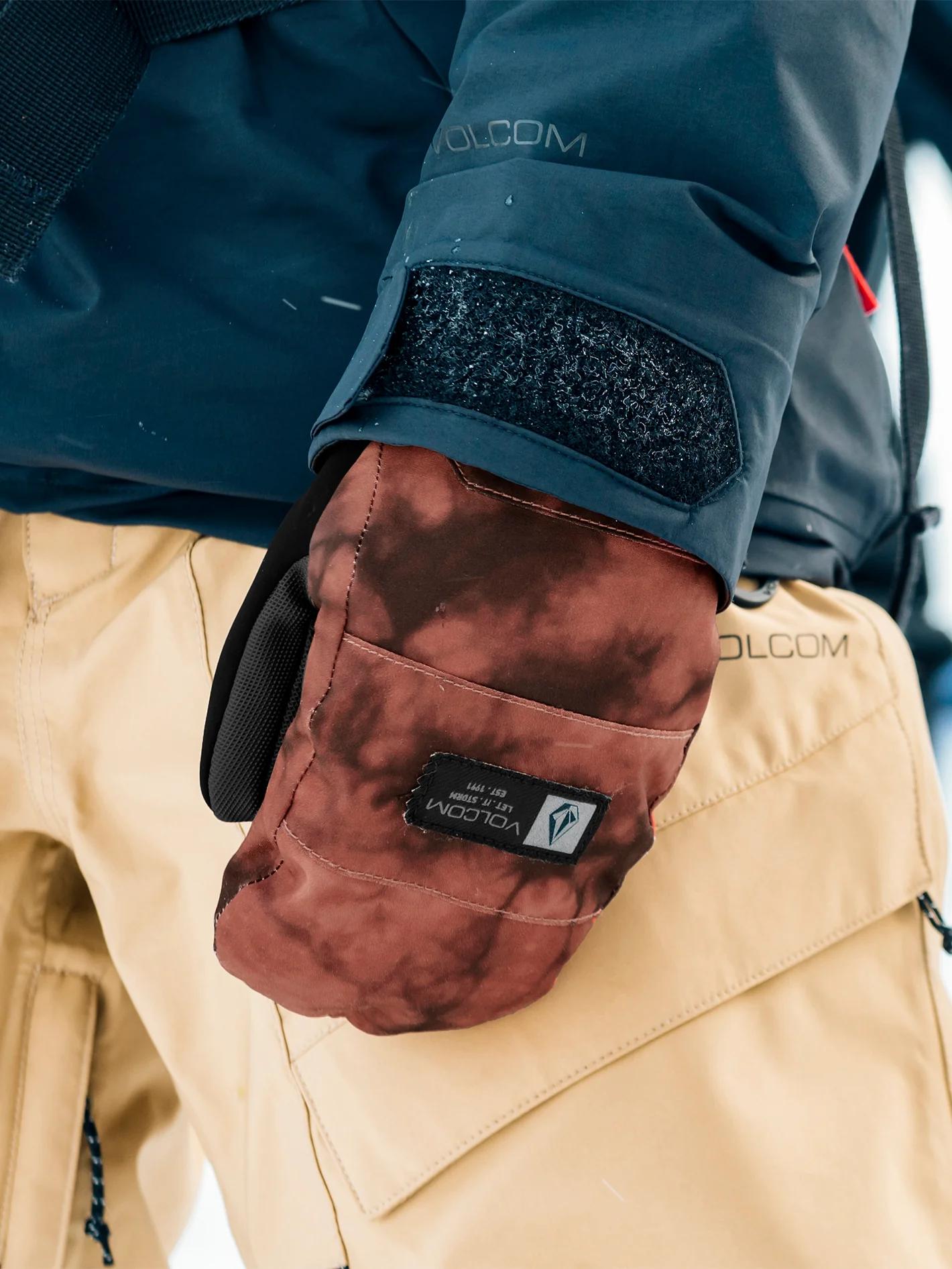 V.Snow Over Mittens - PINK SALT WASH - Image 3