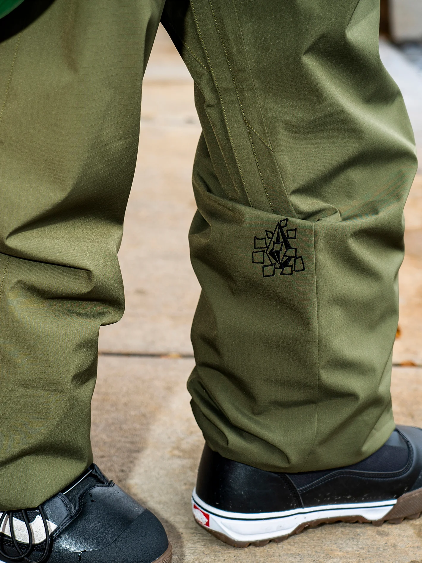 Vlcmxdustbox Trousers - MILITARY - Image 16