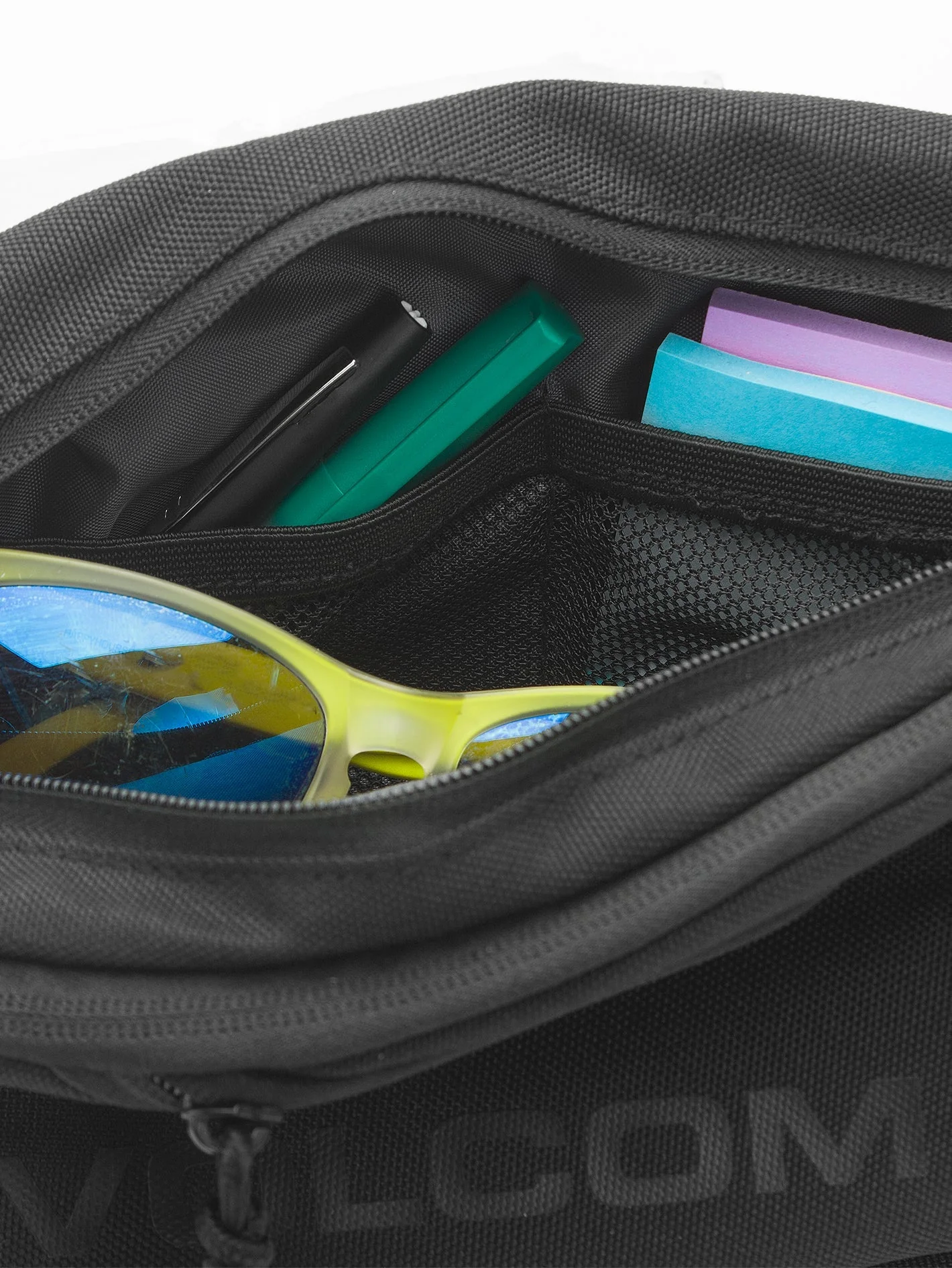Waisted Pack - BLACK - Image 4